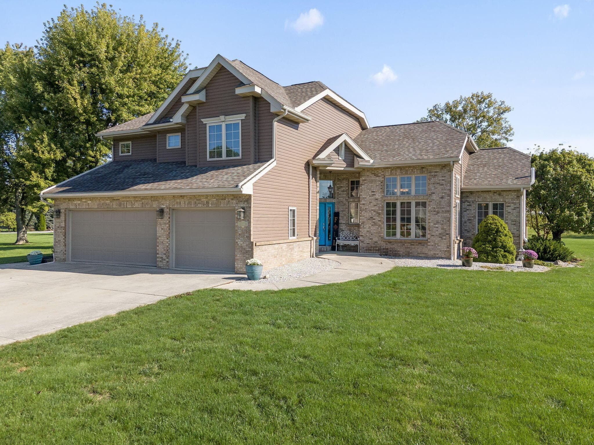 109 Duck Pond Road, Upper Sandusky, OH 43351