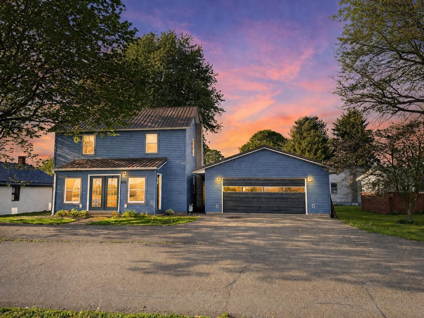 606 Adams Street, Conesville, OH