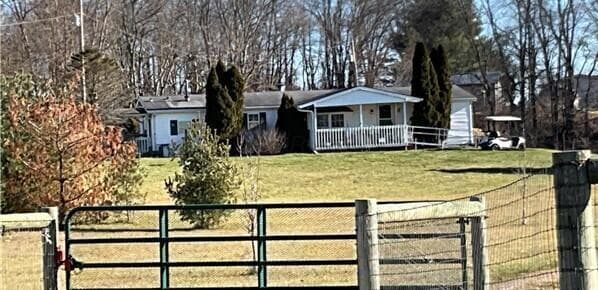13768 Douglas Lane Lane, Centerburg, OH 43011