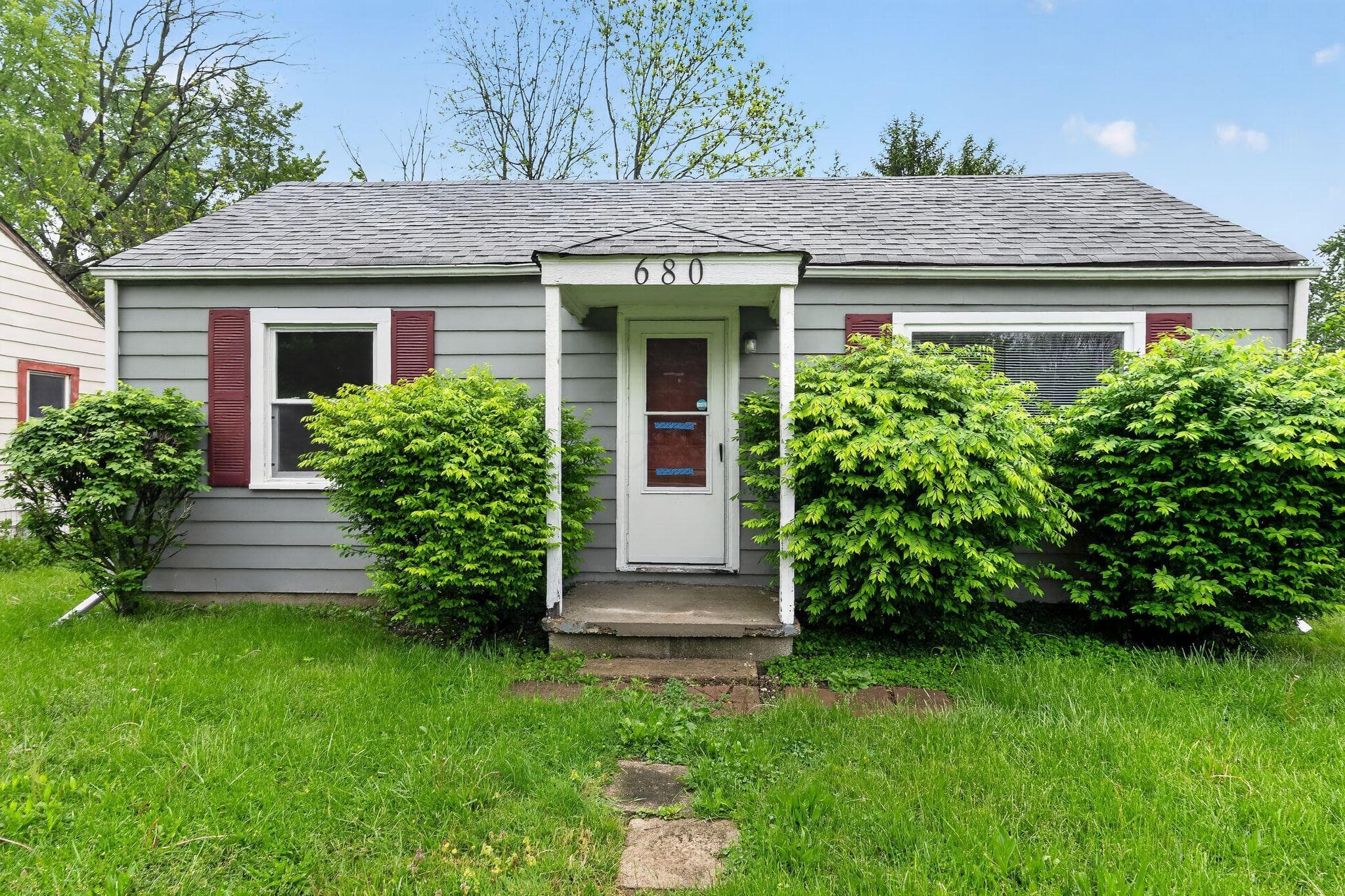 680 Robinwood Avenue, Columbus, OH 43213
