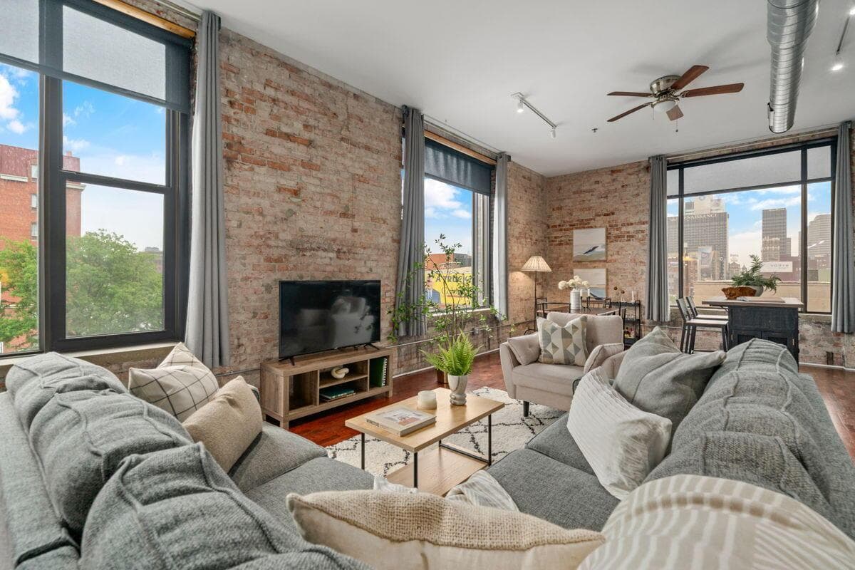78 E Chestnut Street #304, Columbus, OH 43215