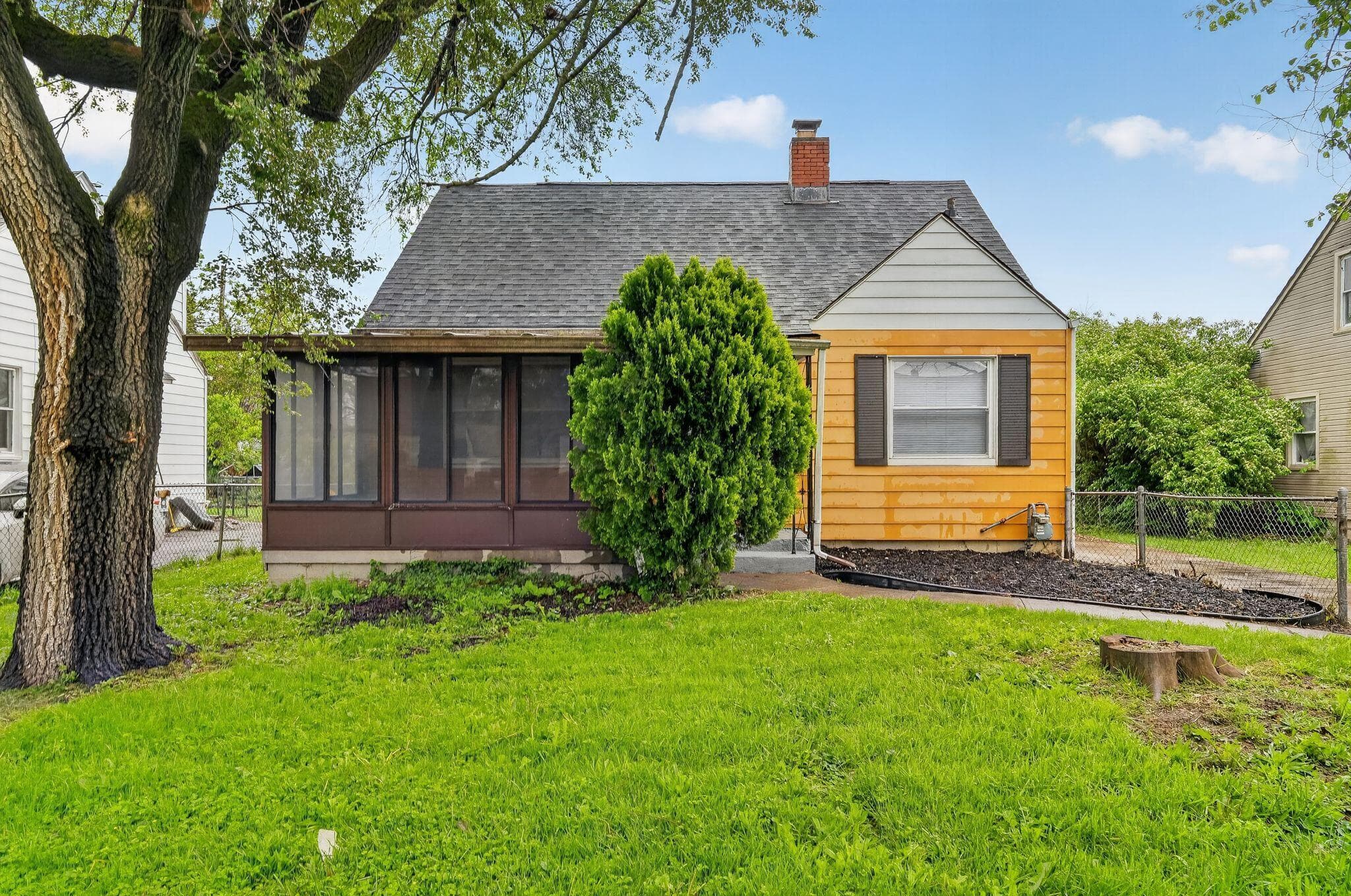 2458 Renwood Place, Columbus, OH 43211