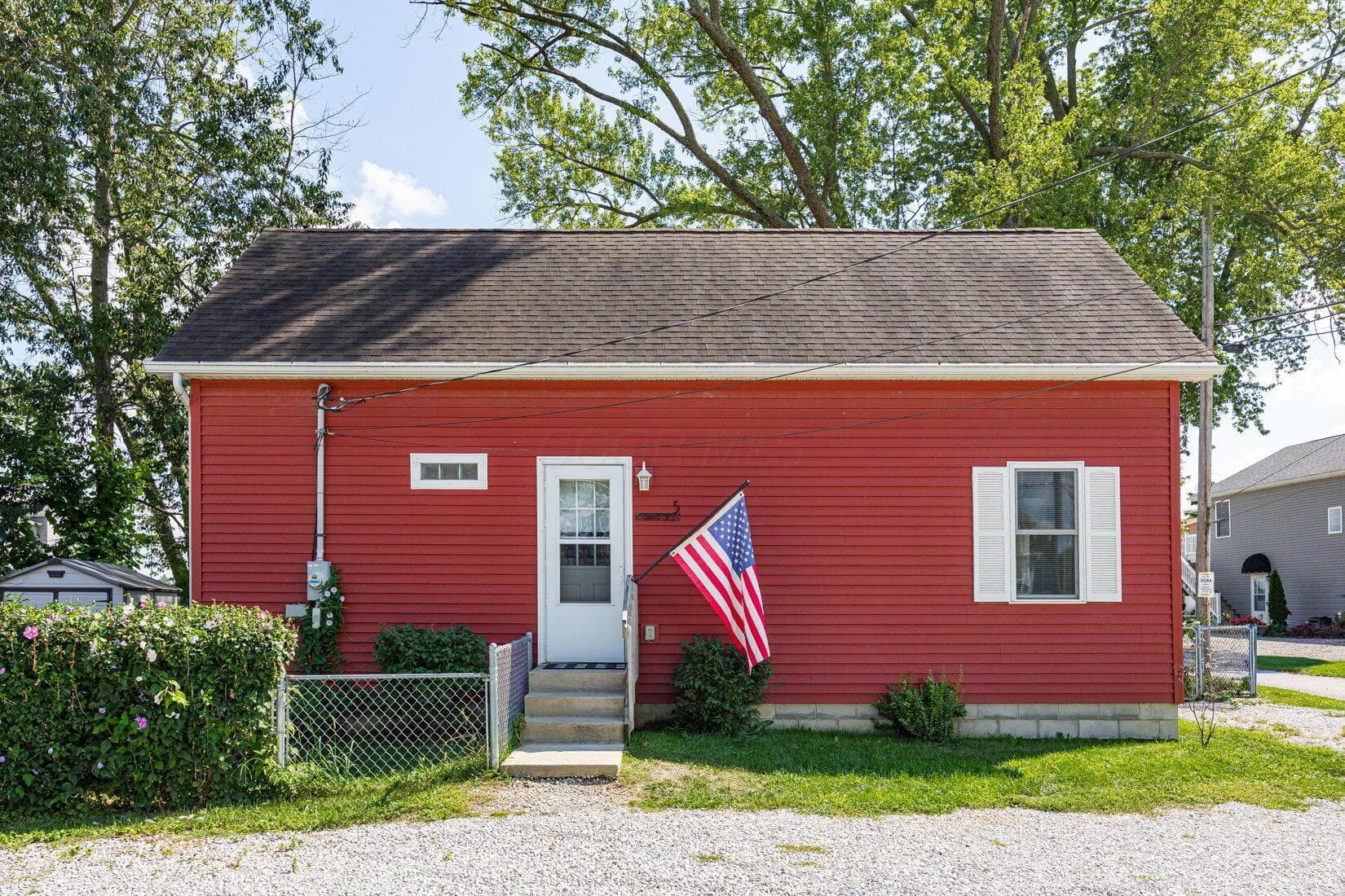 5 Rosebraugh Circle E, Buckeye Lake, OH 43008