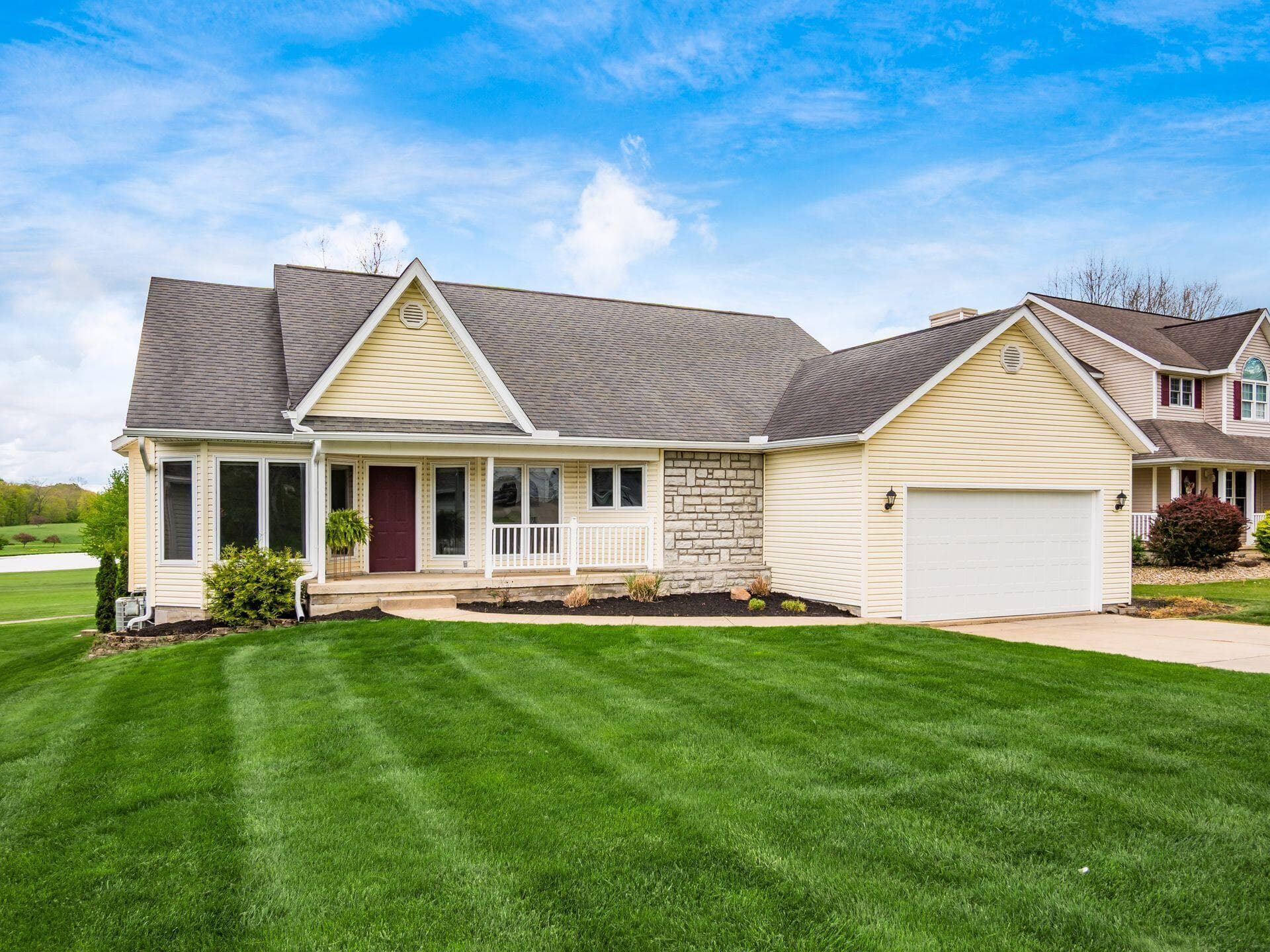 868 Fairway Drive, Howard, OH 43028