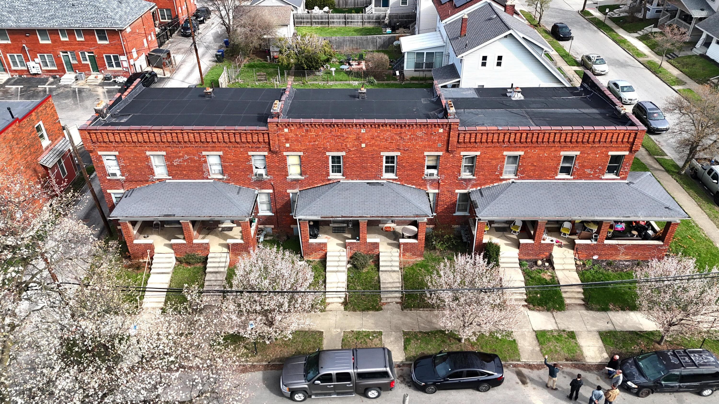 300-310 E 9th Avenue, Columbus, OH 43201