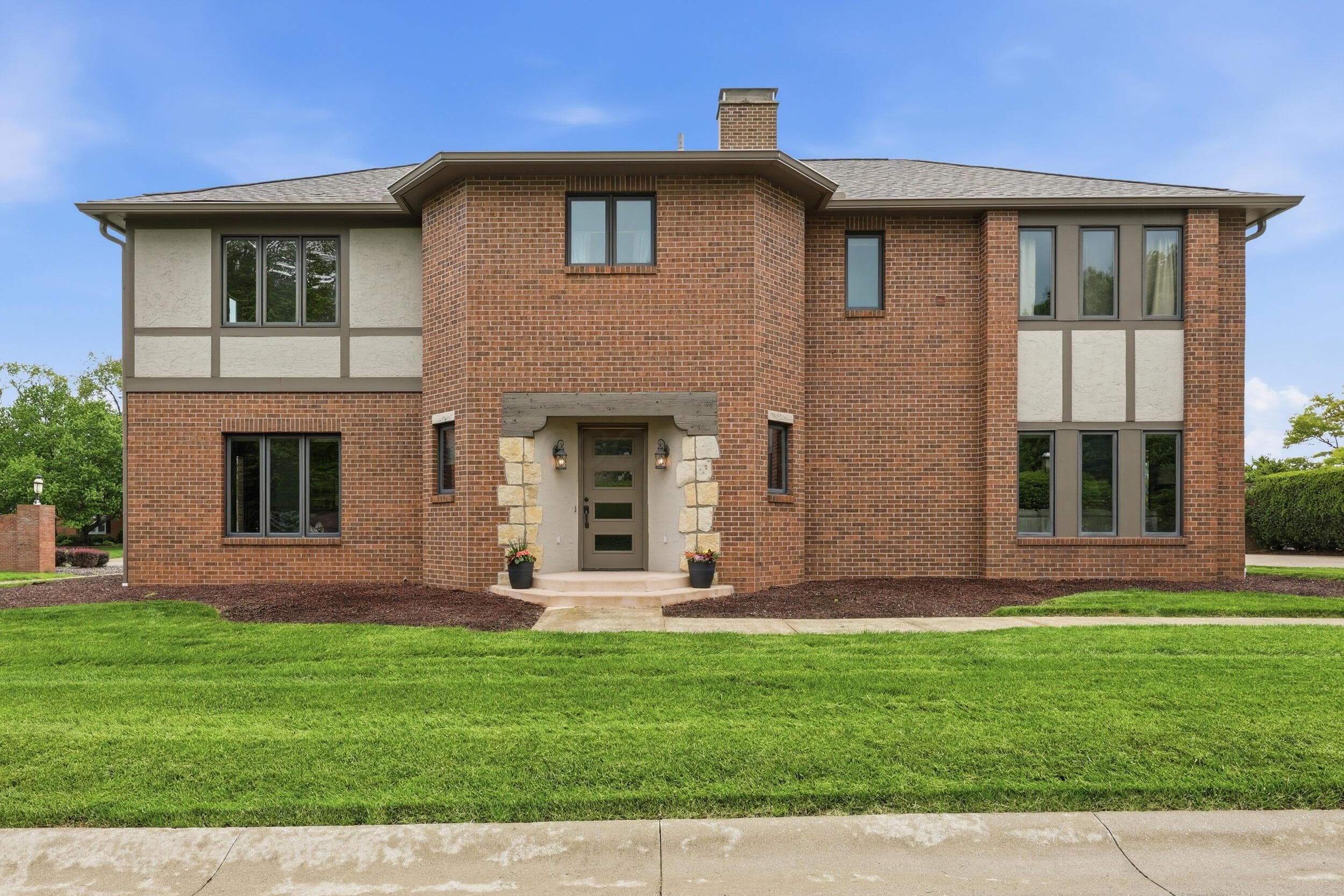 180 Stanwick Court, Newark, OH 43055