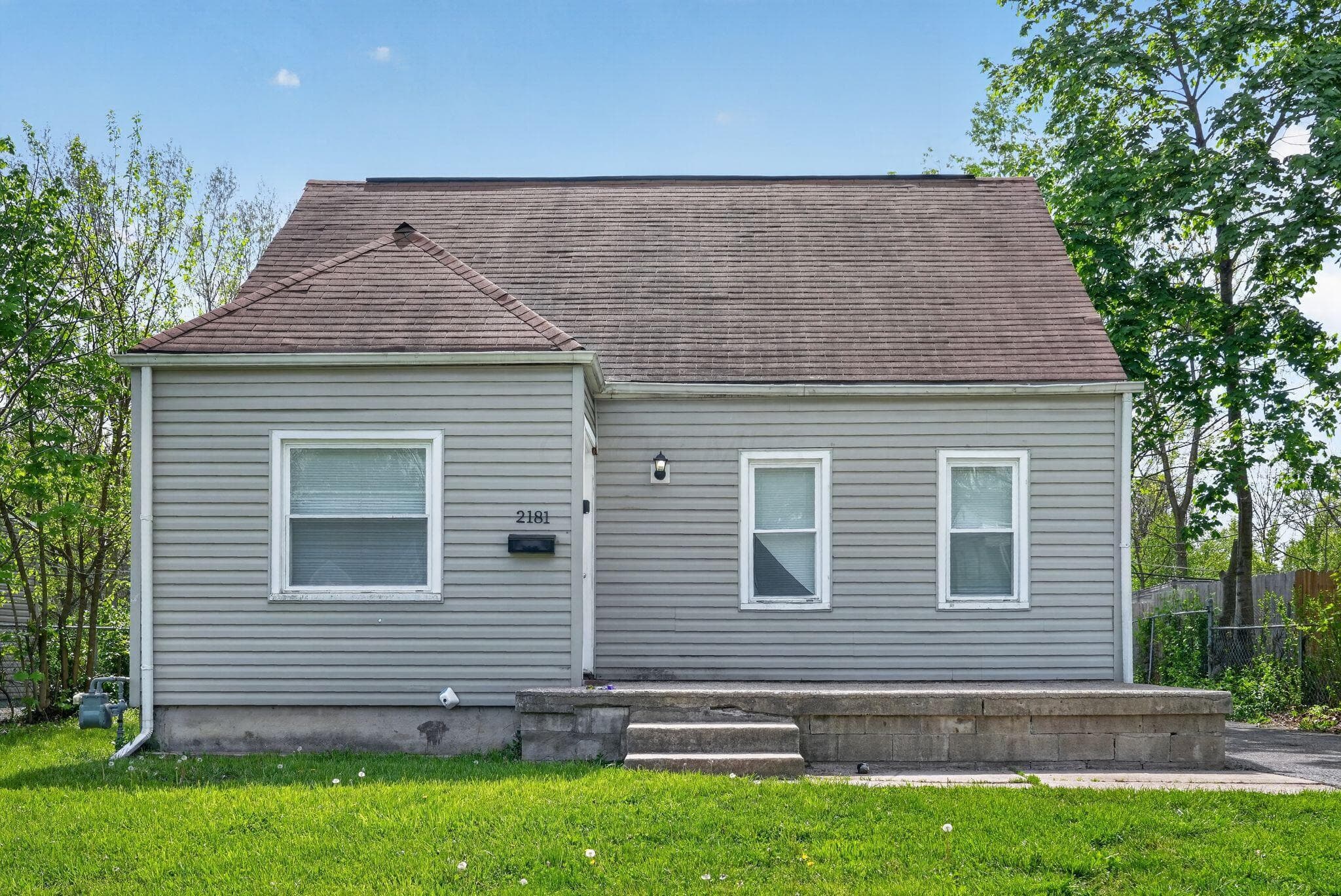 2181 Middlehurst Drive, Columbus, OH 43219