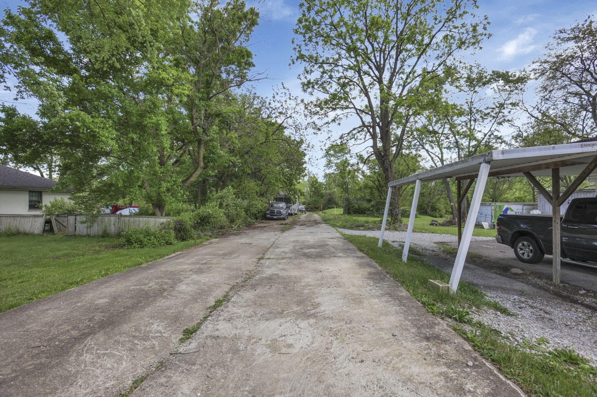 1955 Florine Drive, Grove City, OH 43123