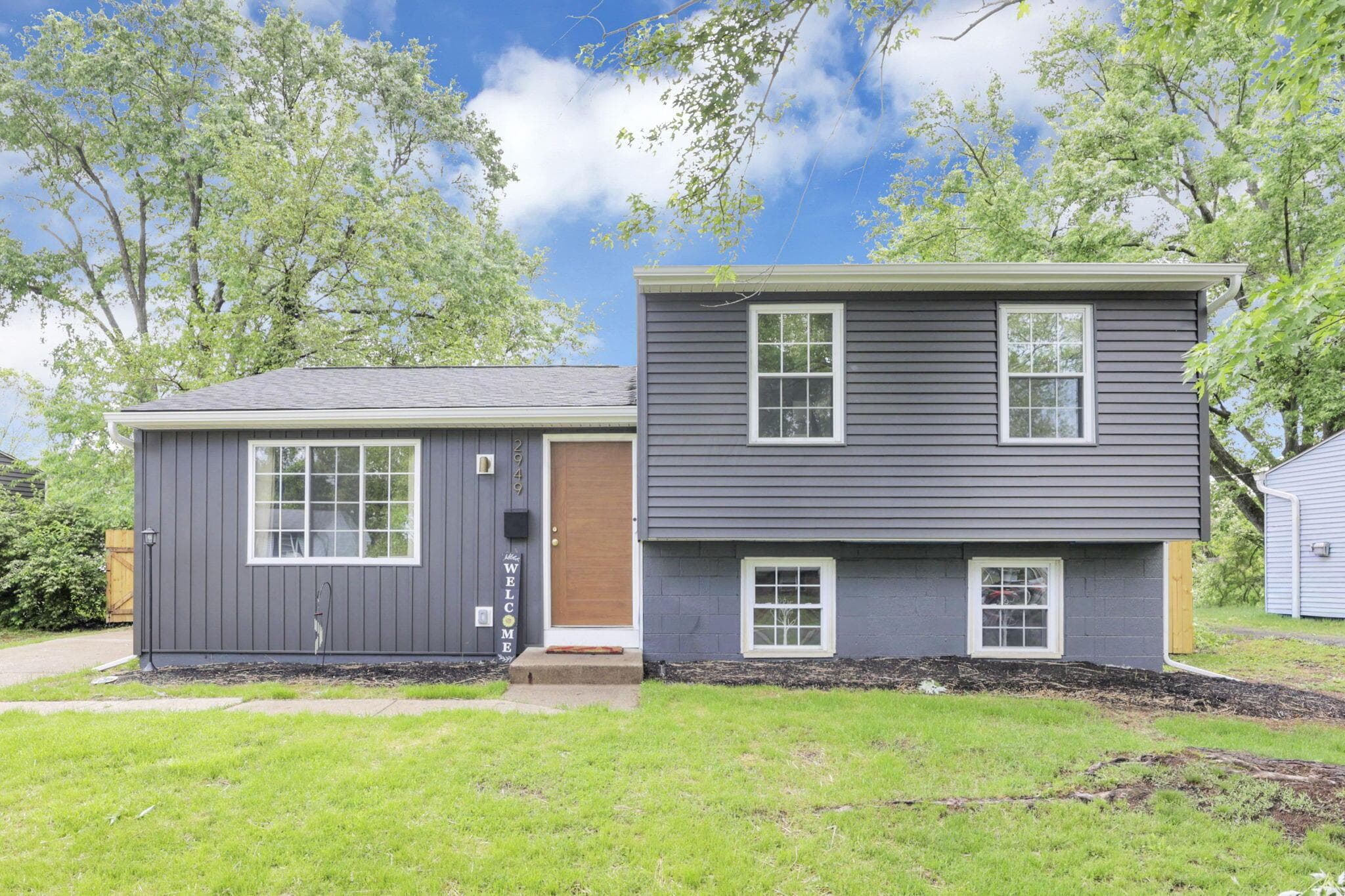 2949 Fleet Road, Columbus, OH