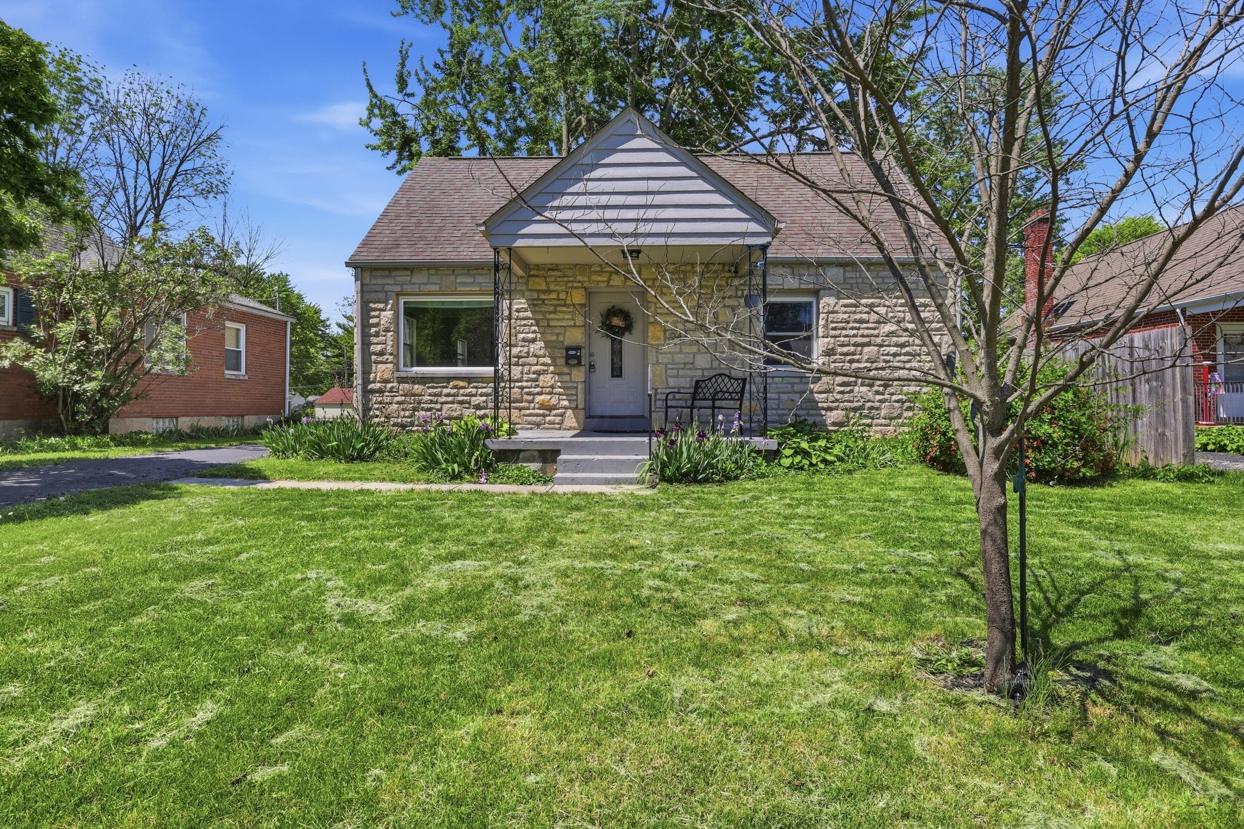 943 S Chesterfield Road, Columbus, OH 43209