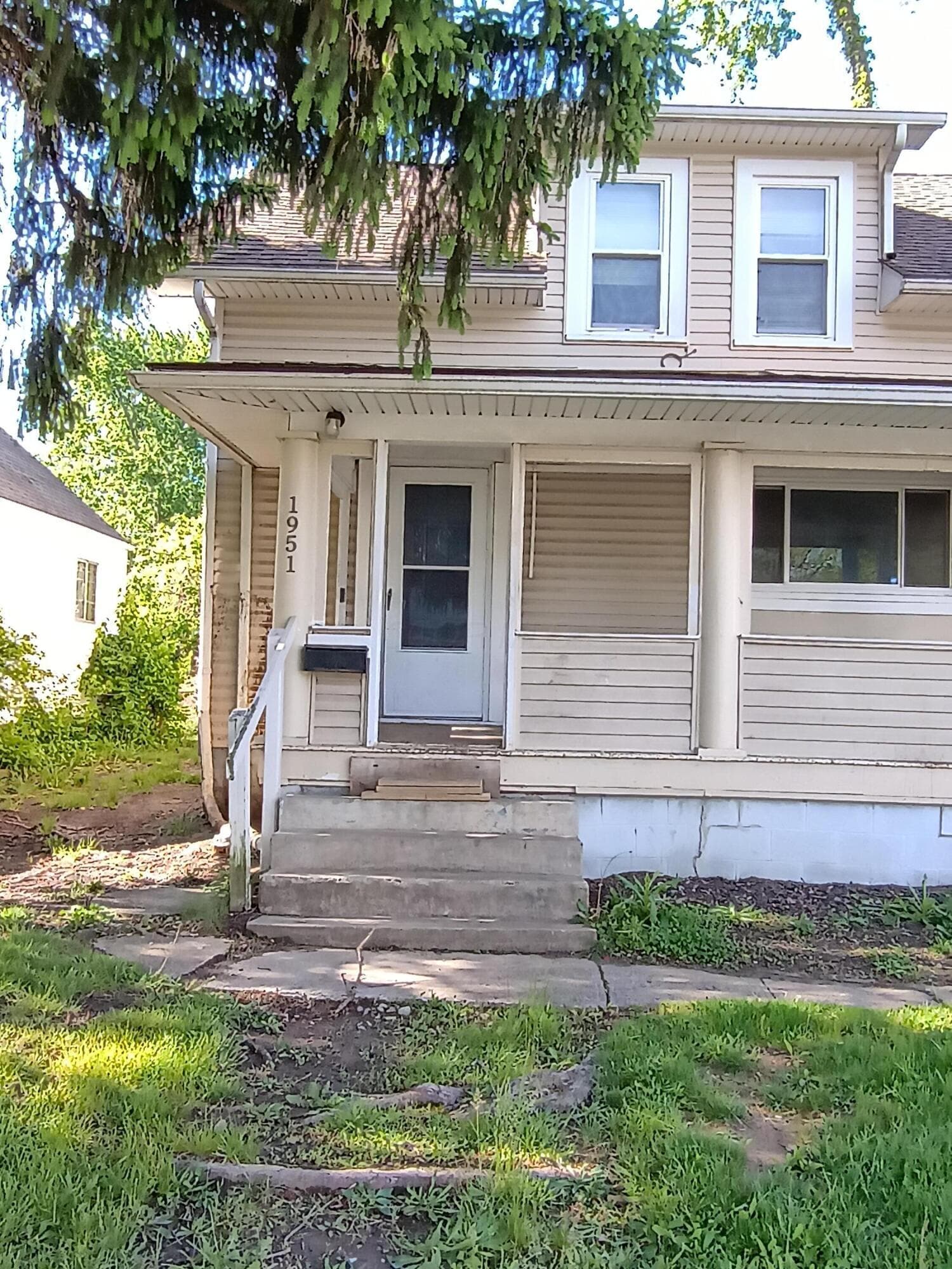 1951 Aberdeen Avenue, Columbus, OH 43211