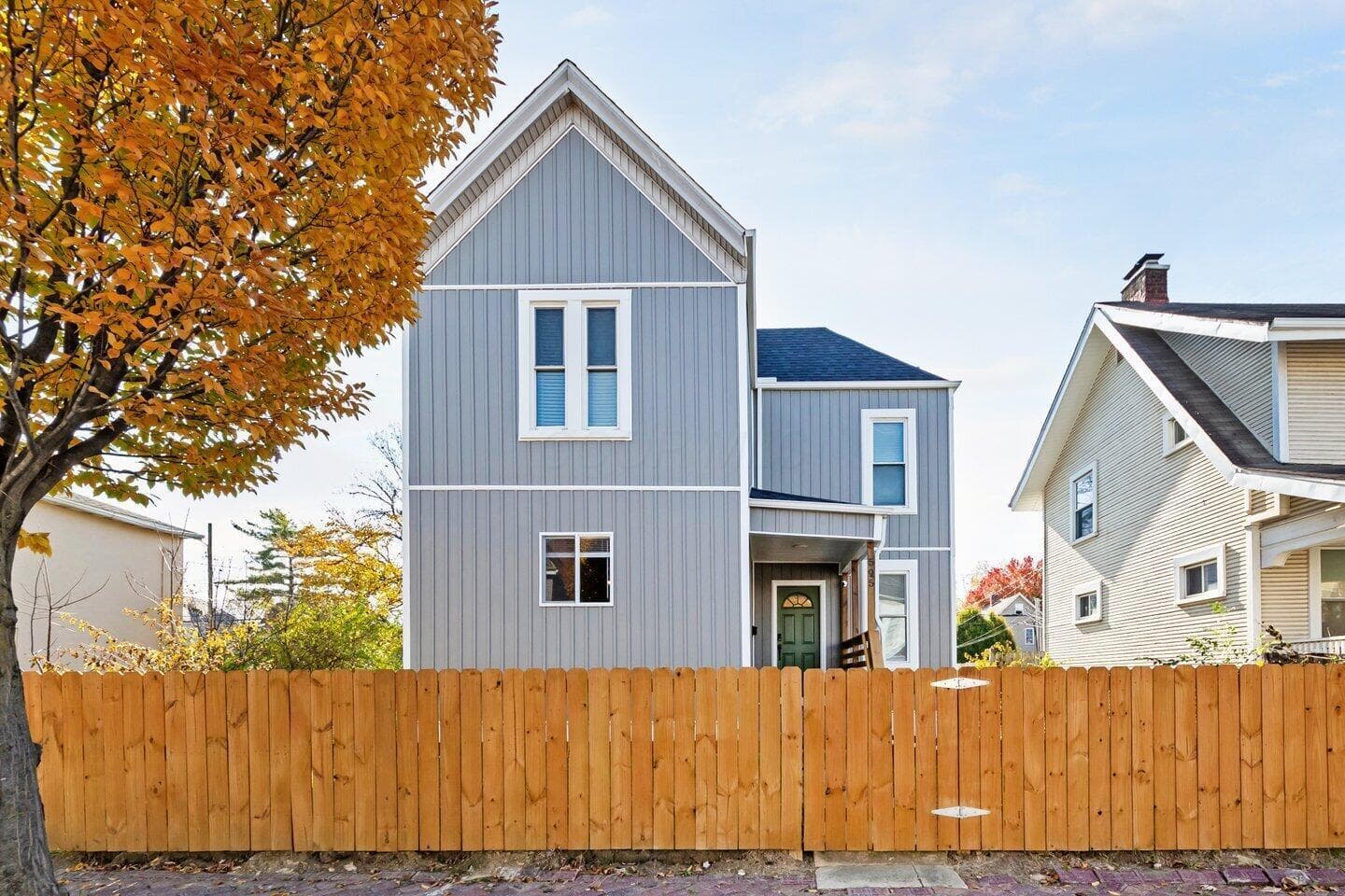 595 E Whittier Street, Columbus, OH 43206