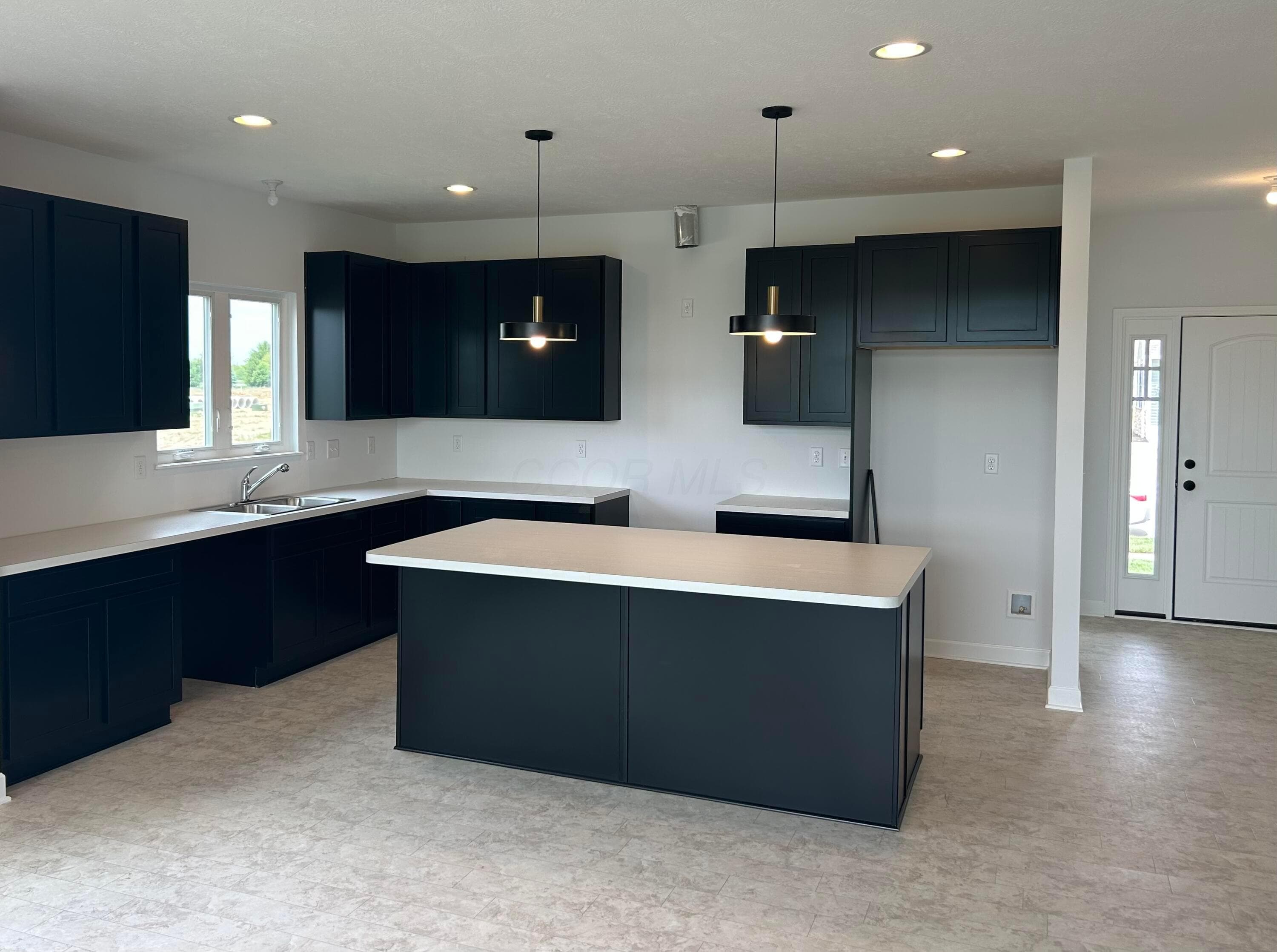 225 Painter Street, Pickerington, OH 43147