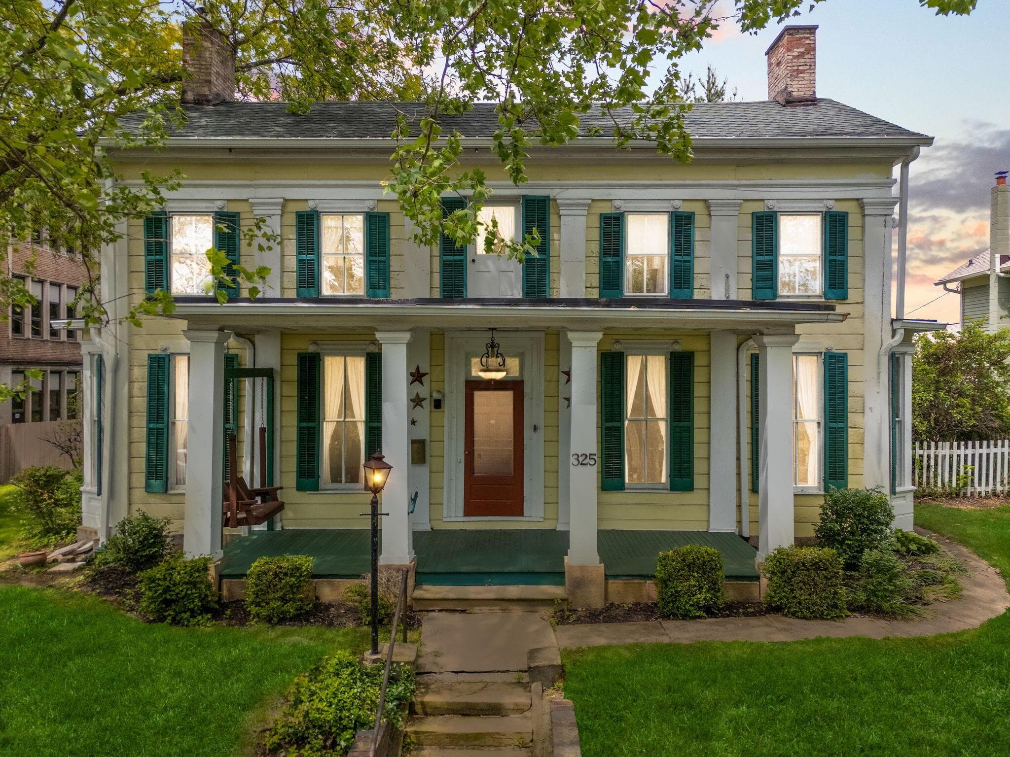 325 E Chestnut Street, Lancaster, OH