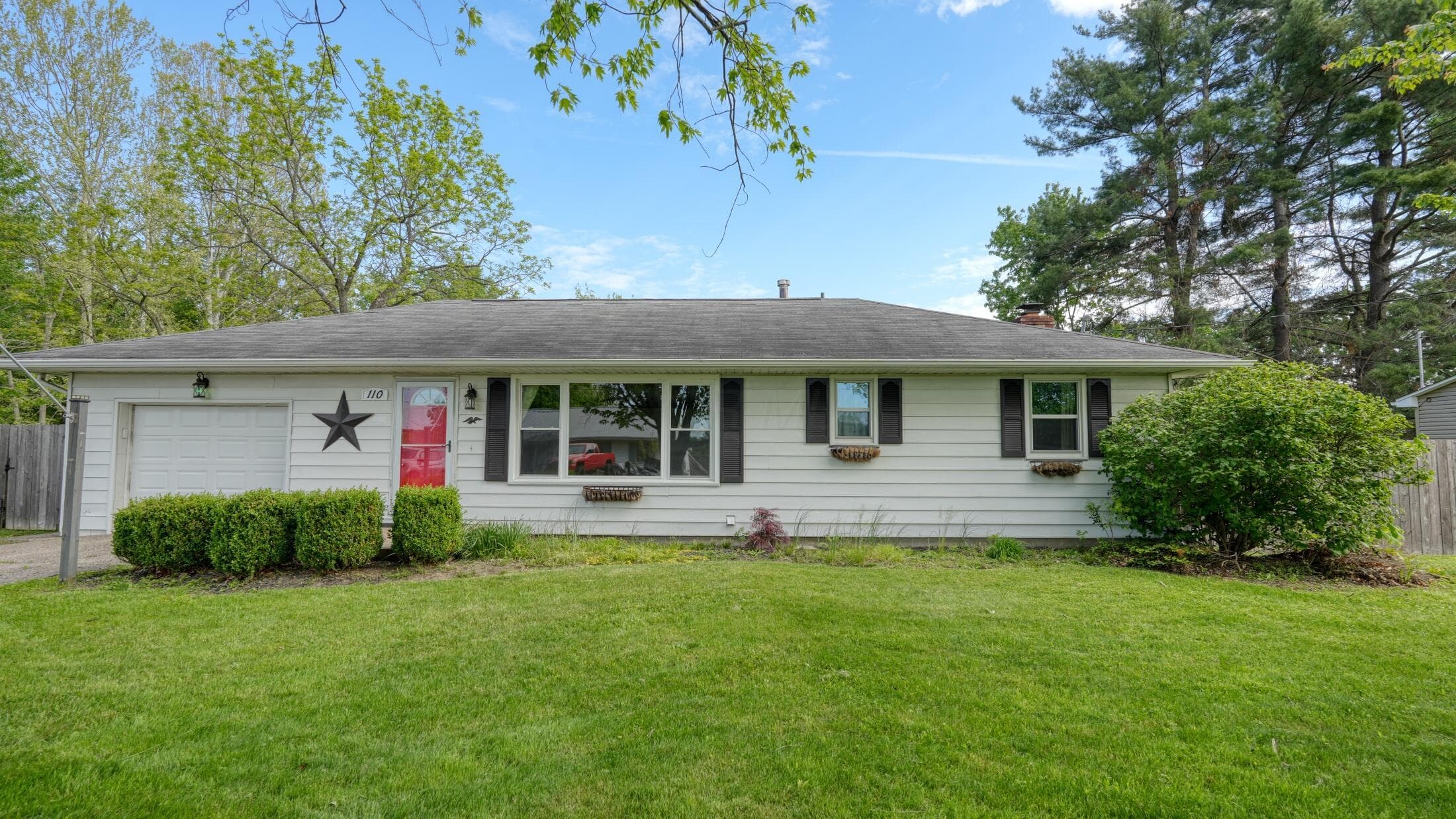 110 Cherry Lane, New Concord, OH 43762