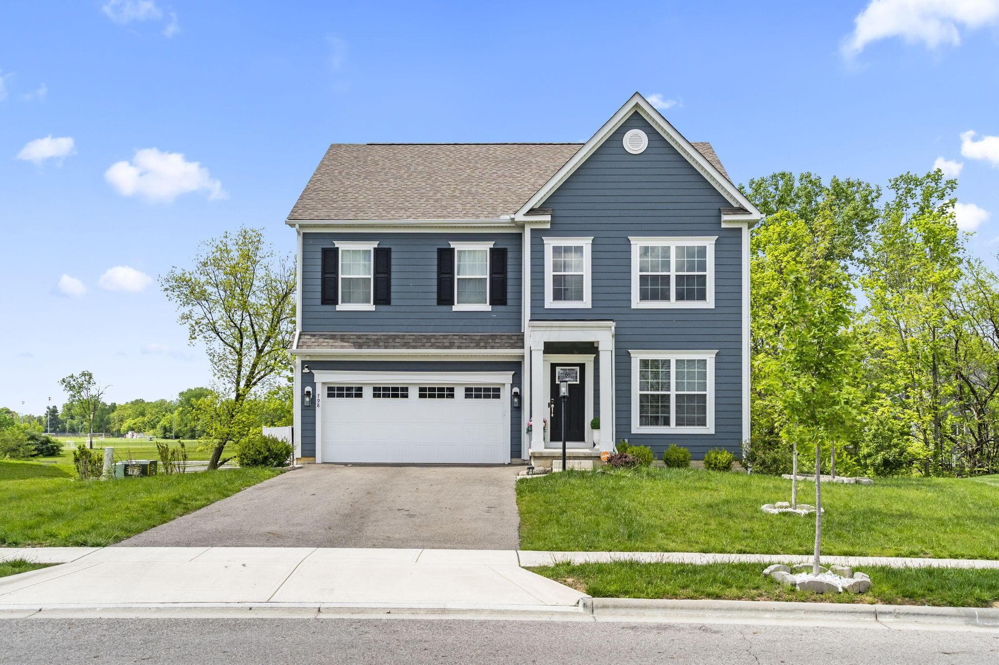 798 Avebury Drive, Pickerington, OH 43147