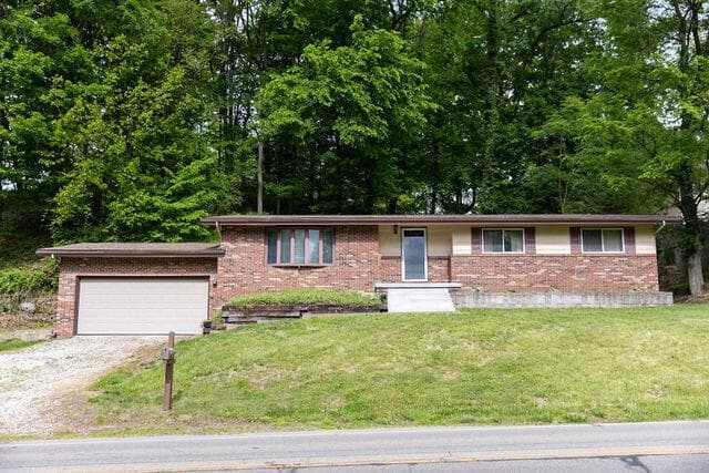 1123 N High Street, Lancaster, OH 43130