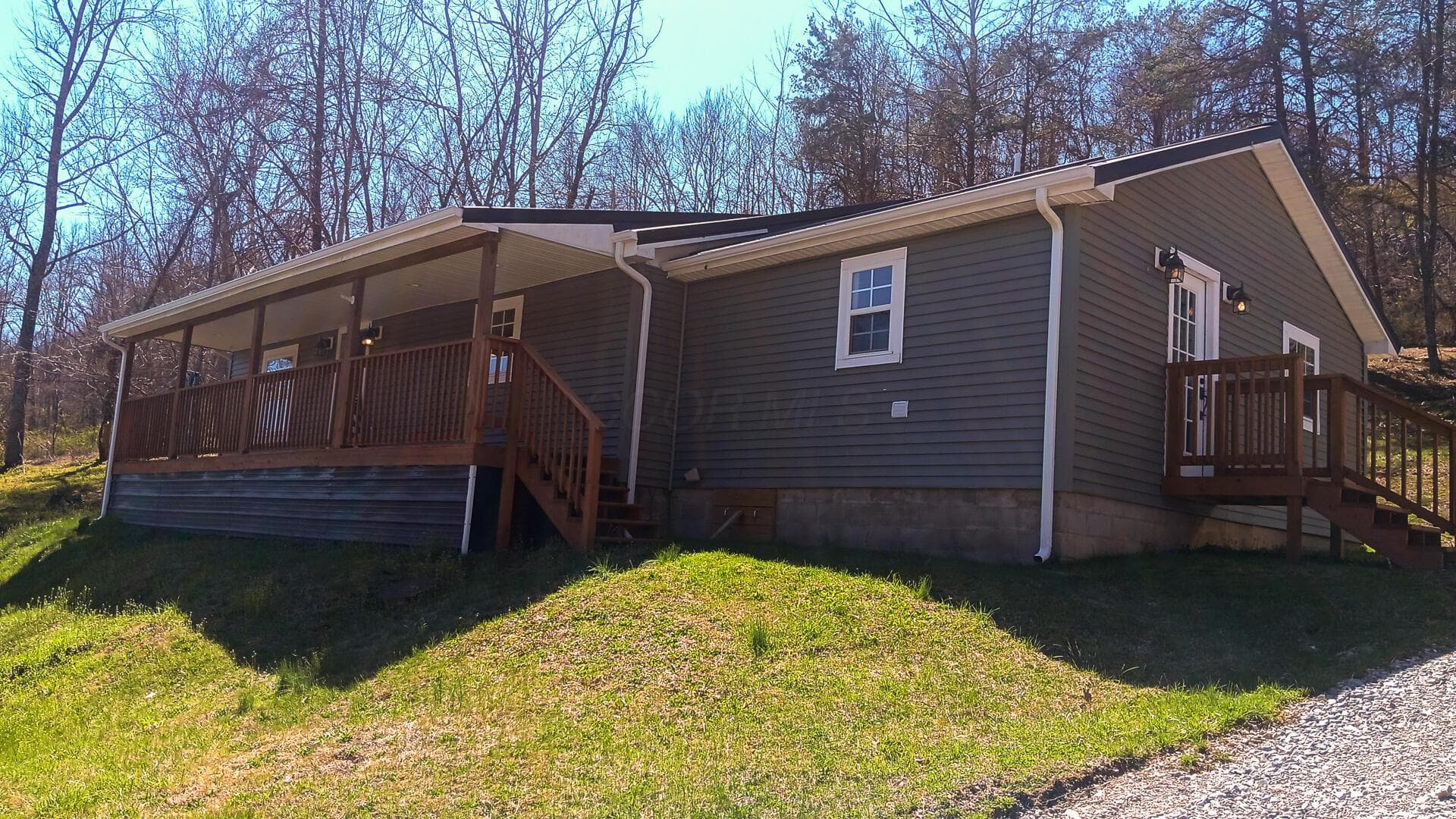 9871 County Road 5, Pedro, OH 45659