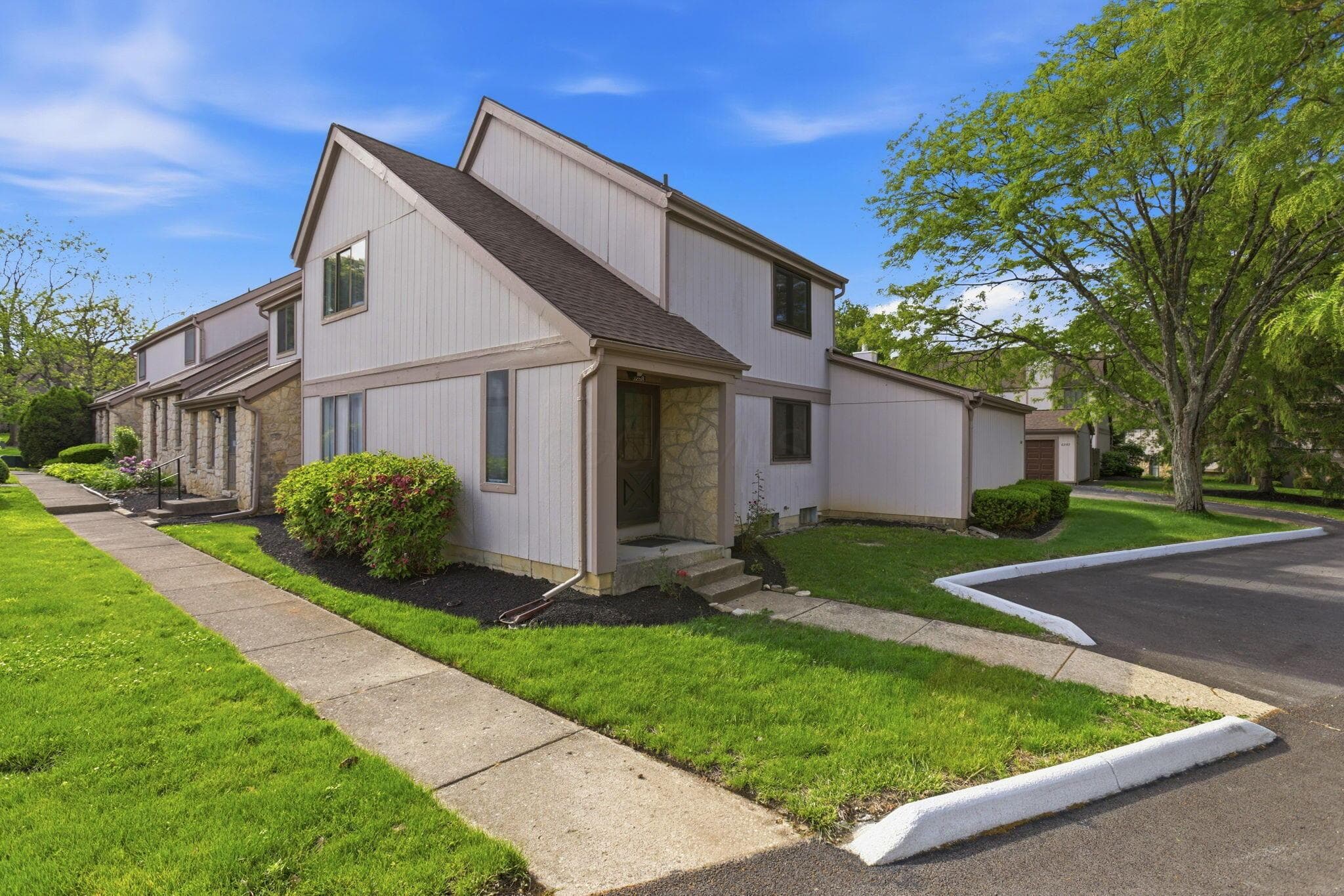 6258 Braiden Court #D, Columbus, OH 43213
