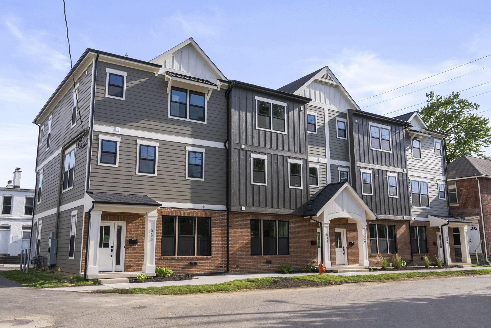 535 W Chapel Street, Columbus, OH 43215