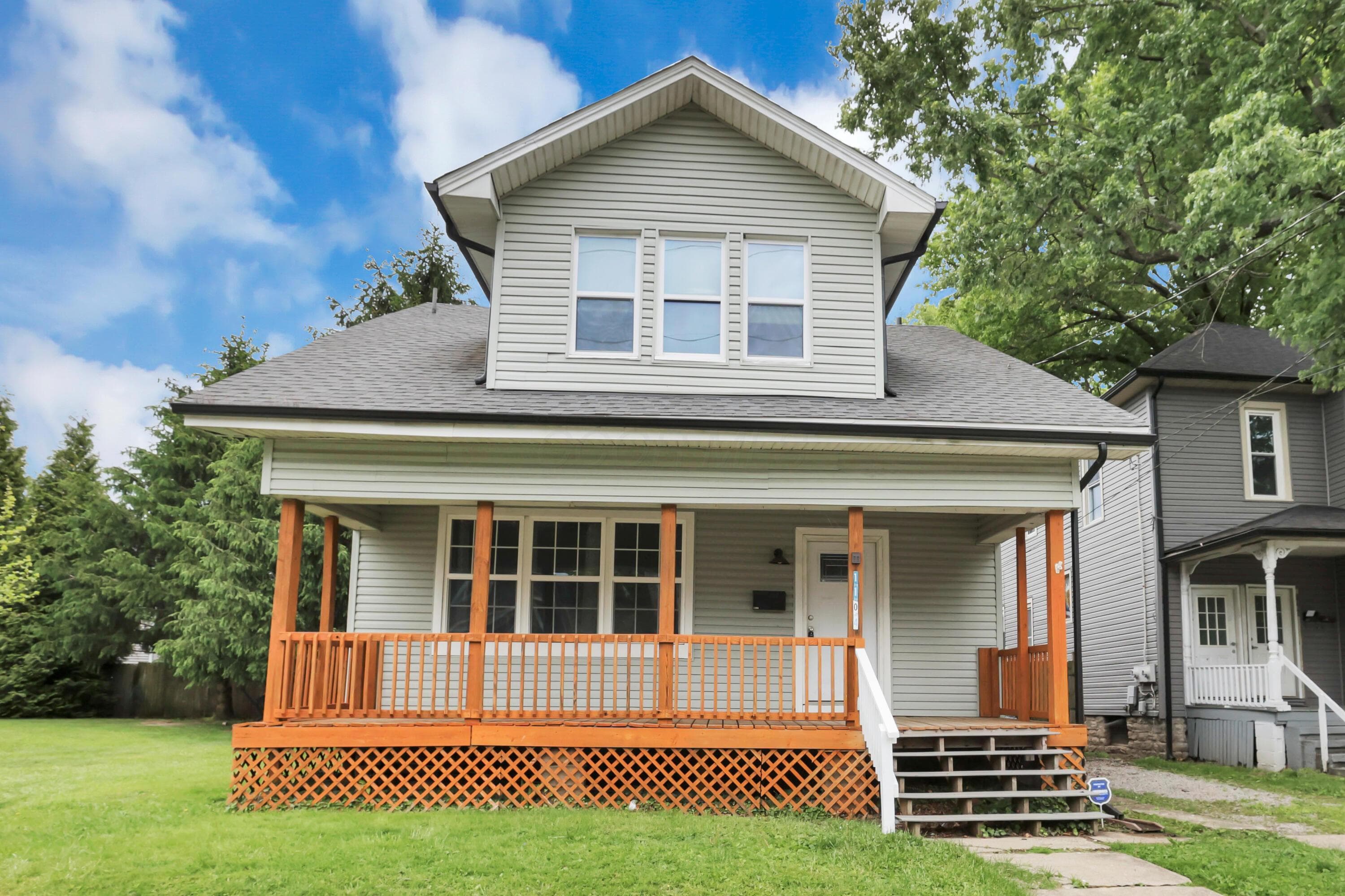 1104 Blue Avenue, Zanesville, OH 43701