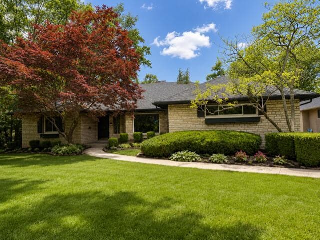 381 Northview Drive, Bexley, OH 43209
