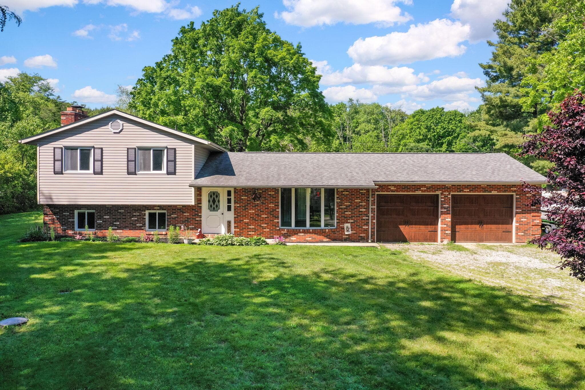 3325 Kauffman Road NW, Carroll, OH 43112