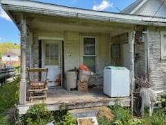 18 Republic Avenue, Glouster, OH 45732