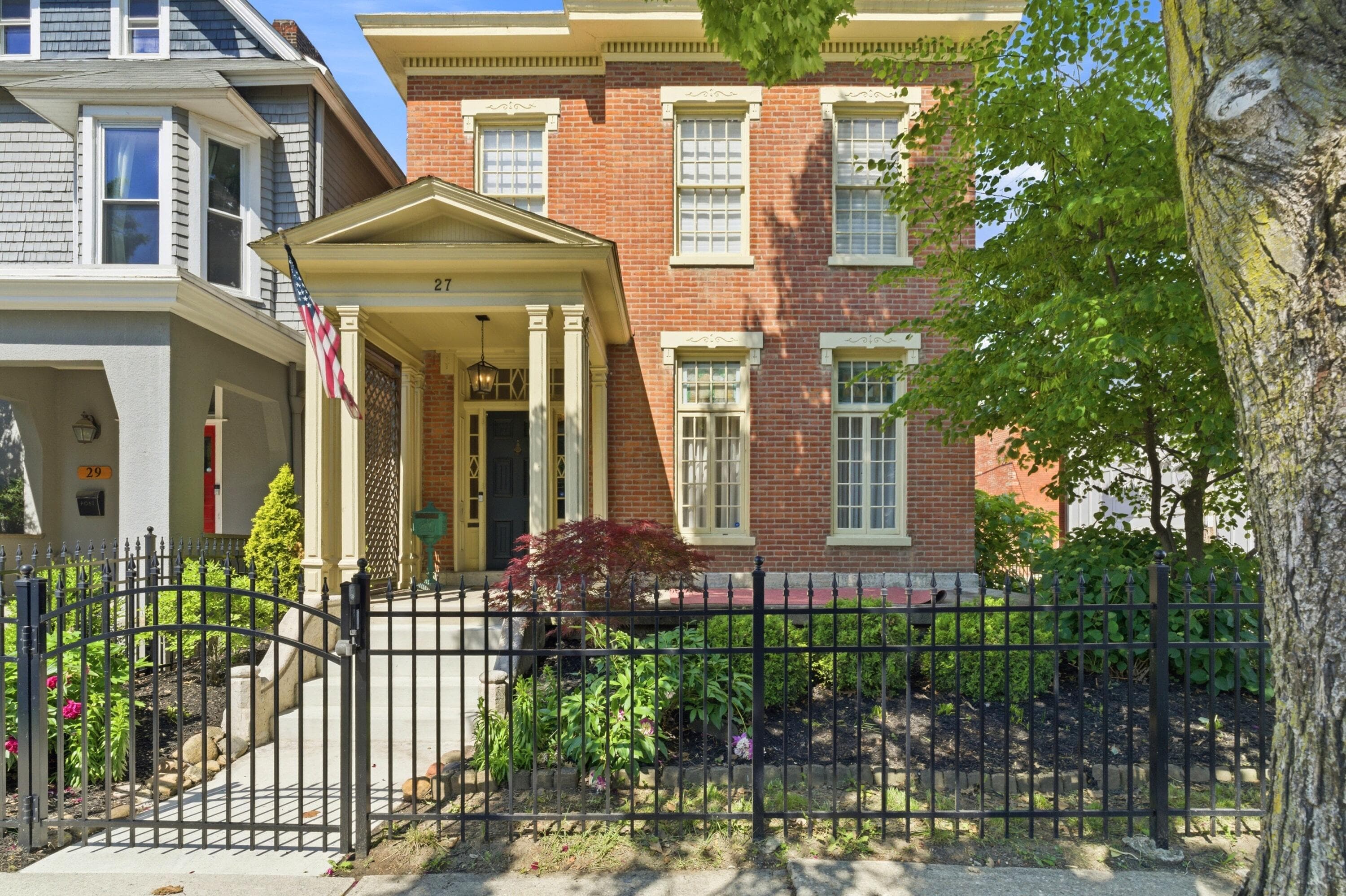 27 Hoffman Avenue, Columbus, OH 43205
