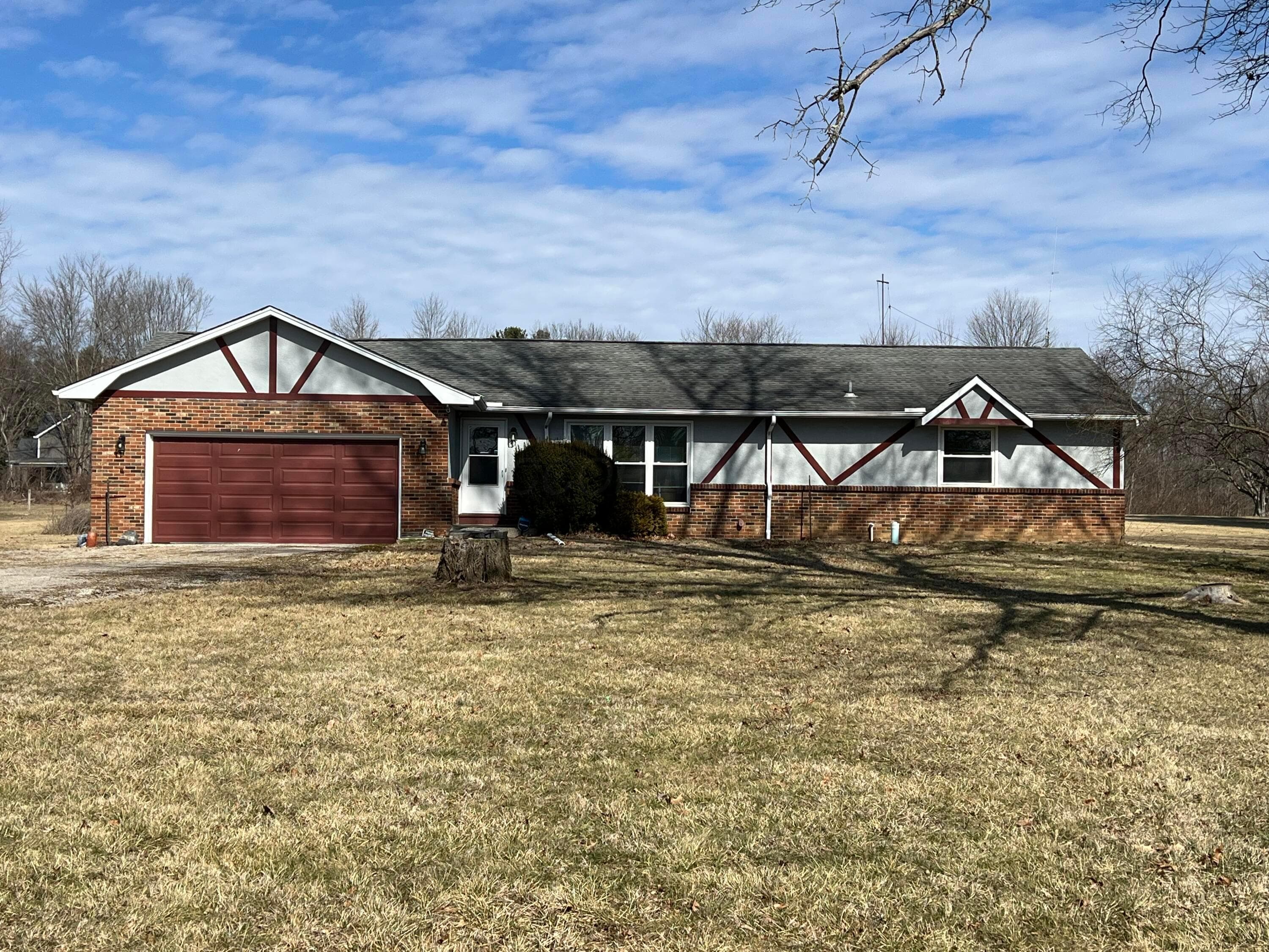 5560 Refugee Road NW, Baltimore, OH 43105
