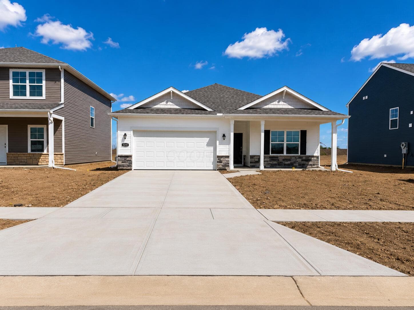 1235 Stratford Way, London, OH 43140