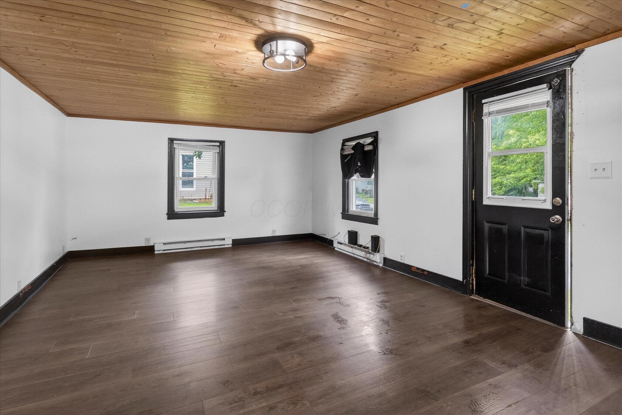 161 Bernard Road, New Vienna, OH 45159