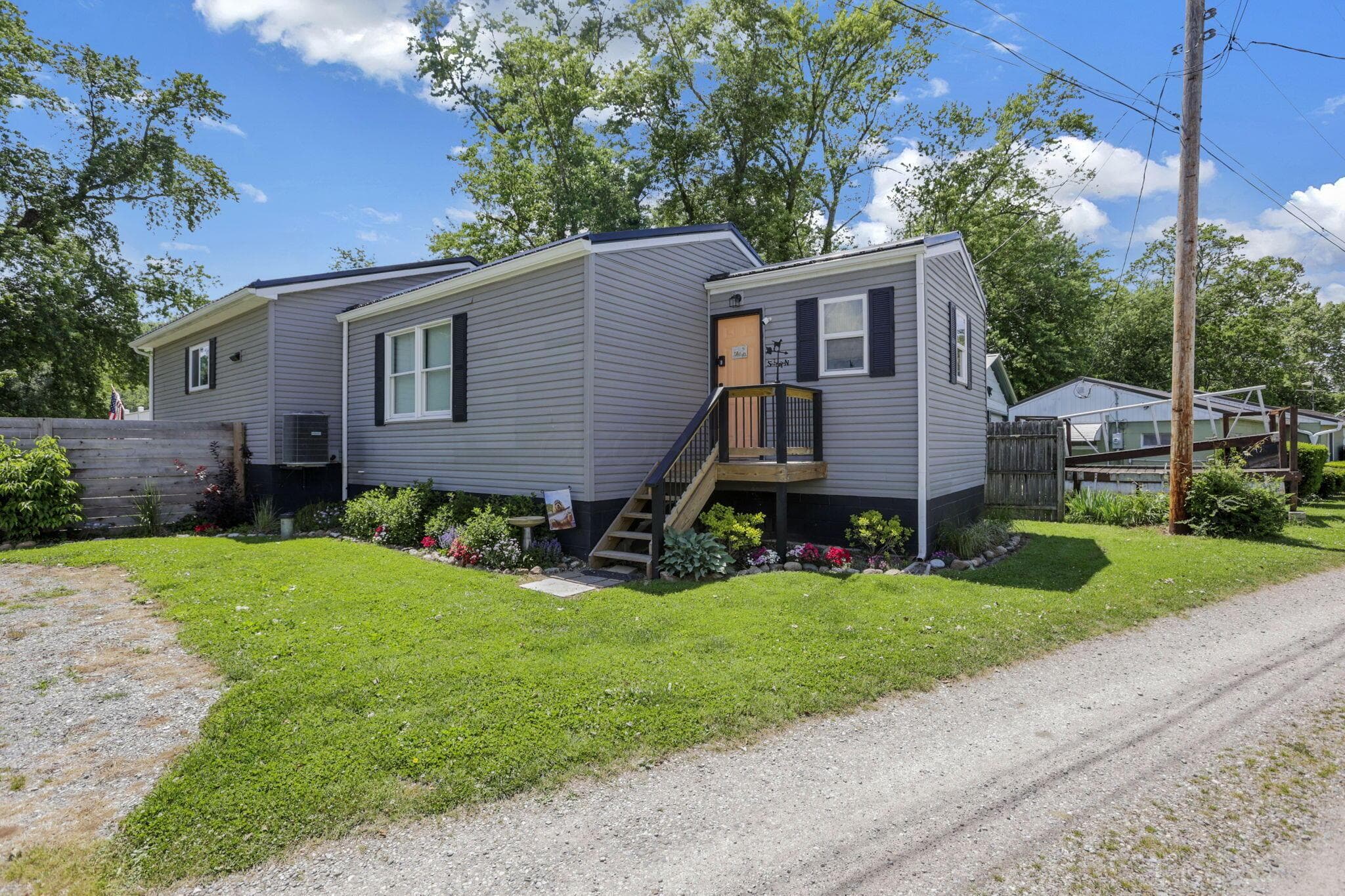 3177 Big Bottom Lane, Stockport, OH 43787