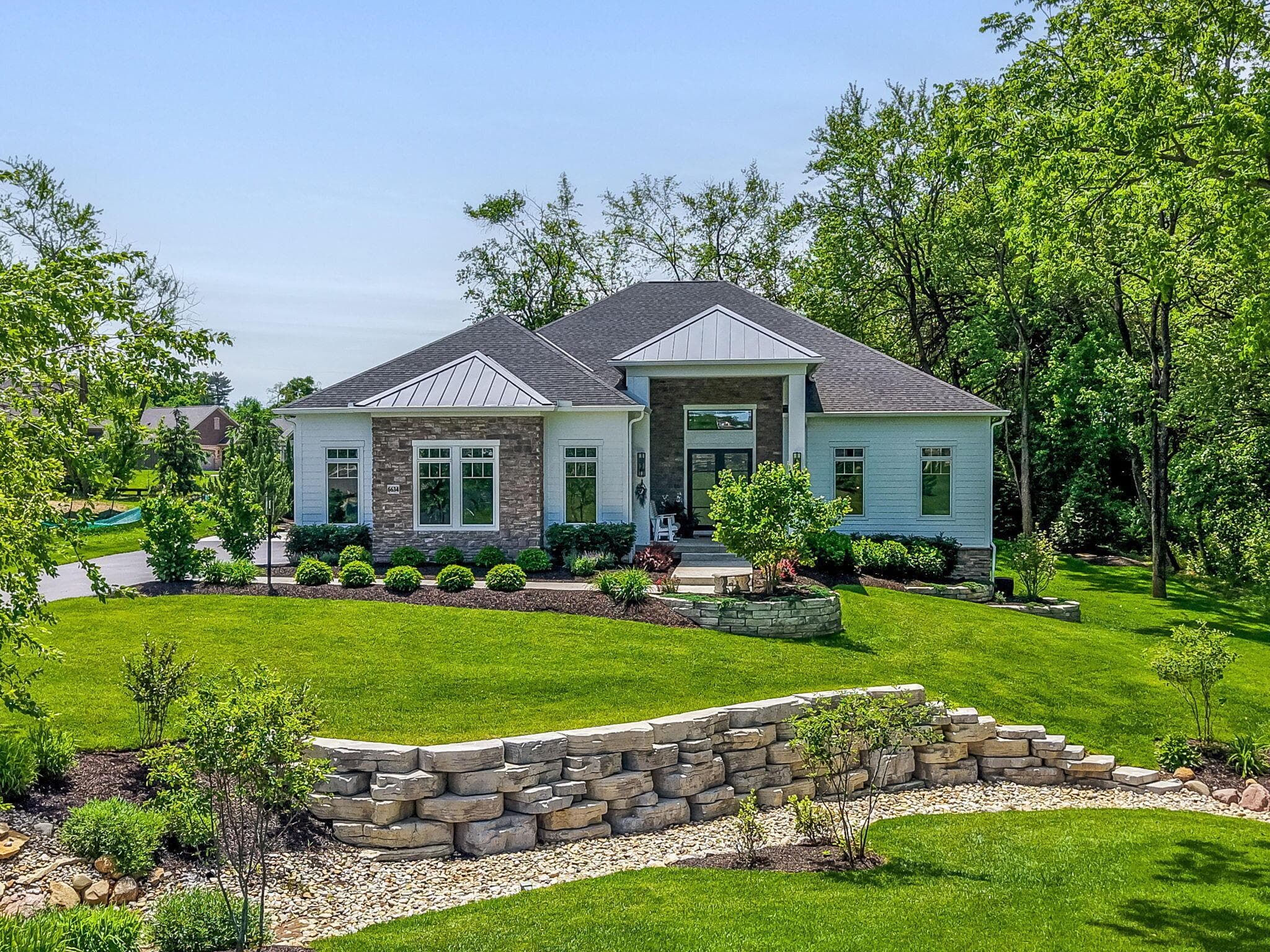 6634 Scioto Bluff Court, Powell, OH 43065