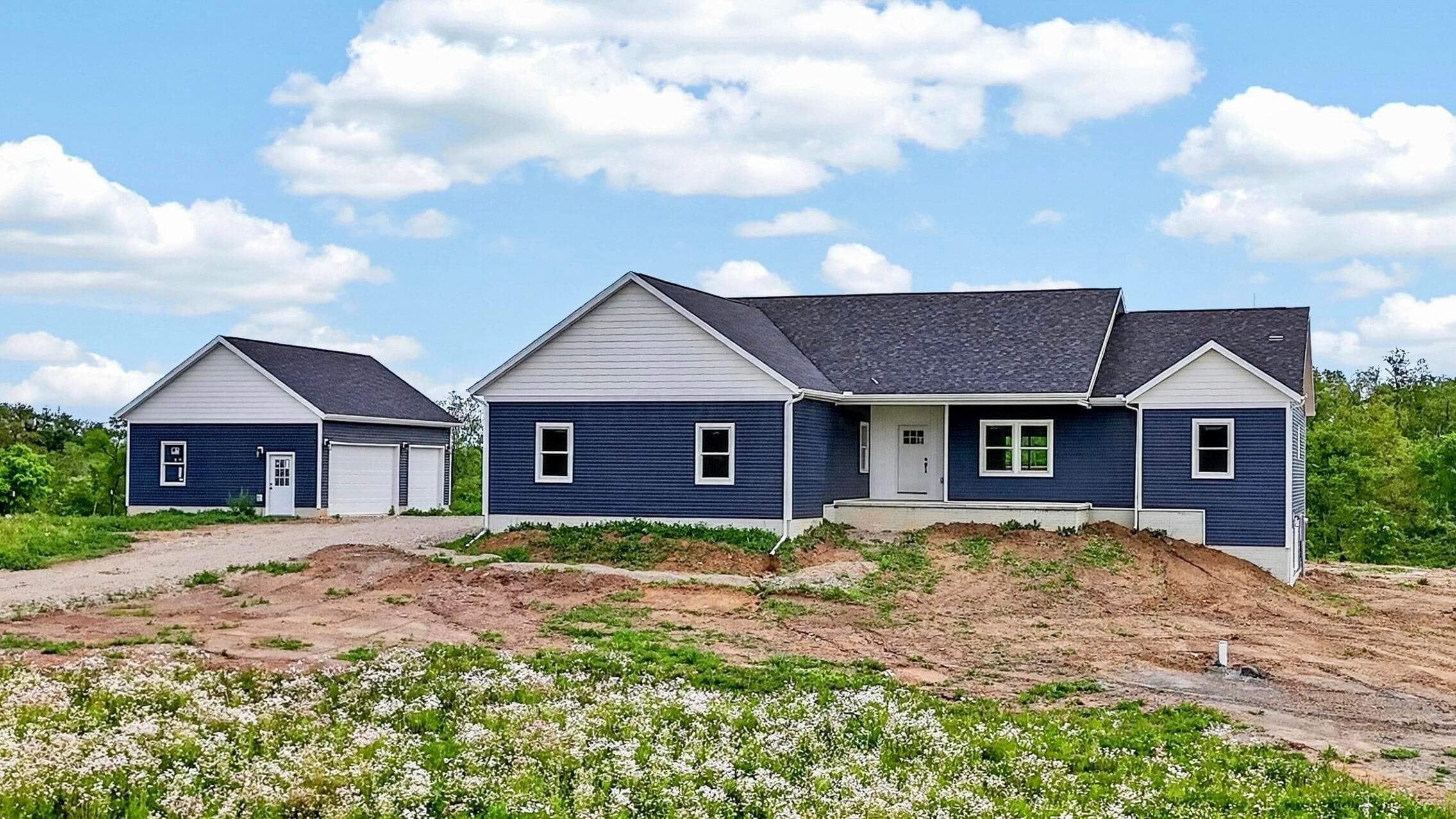 580 Trapp Lane, Hopewell, OH 43746