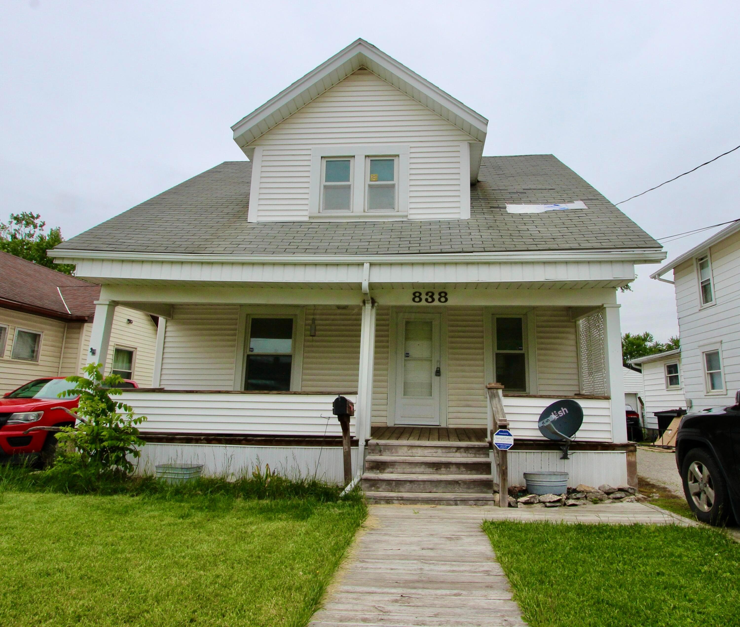 838 Oak Grove Avenue, Marion, OH 43302