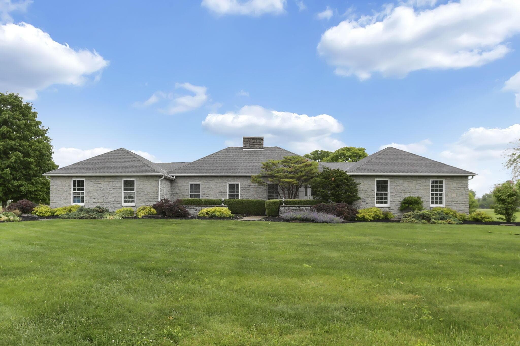 3588 Thornhill Lane, Grove City, OH 43123