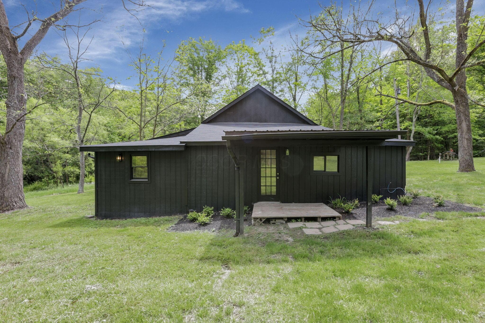 11912 State Route 691, Nelsonville, OH 45764