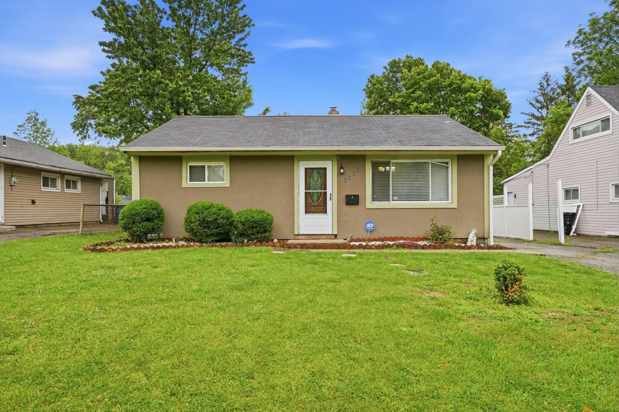 2222 Century Drive, Columbus, OH 43211