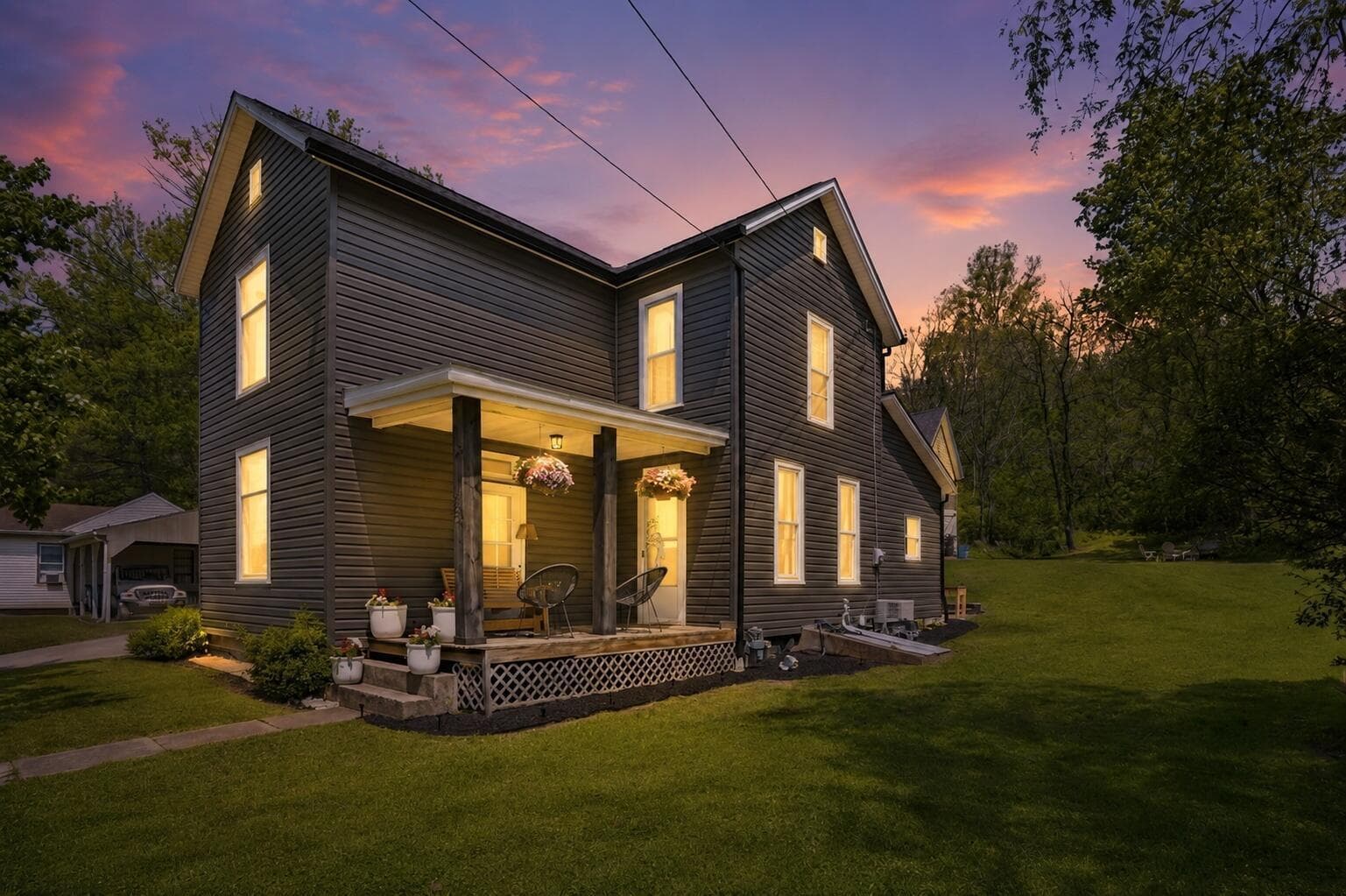 437 N 8th Street, Mcconnelsville, OH 43756