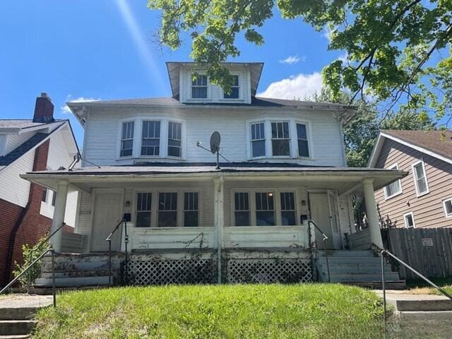 1175 Oakwood Avenue, Columbus, OH 43206