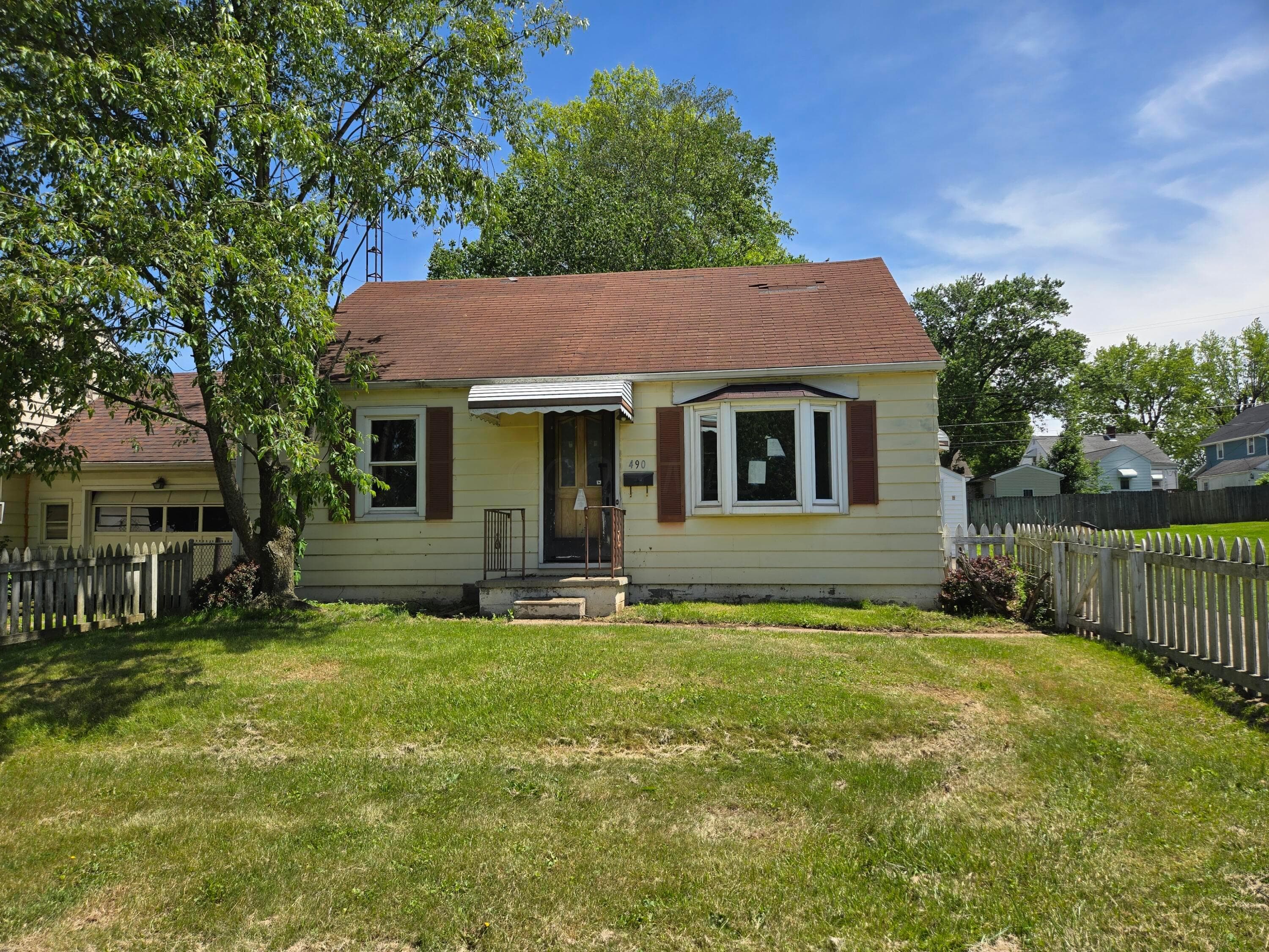 490 Dyas Drive, Mansfield, OH 44905