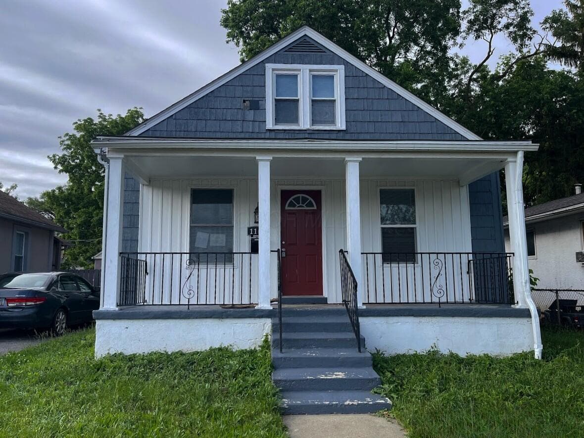1166 Minnesota Avenue, Columbus, OH 43211