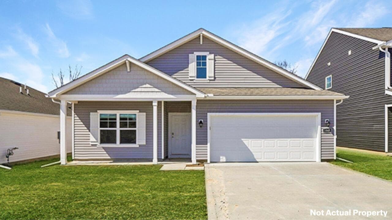 215 Vine Grove Drive, Circleville, OH 43113