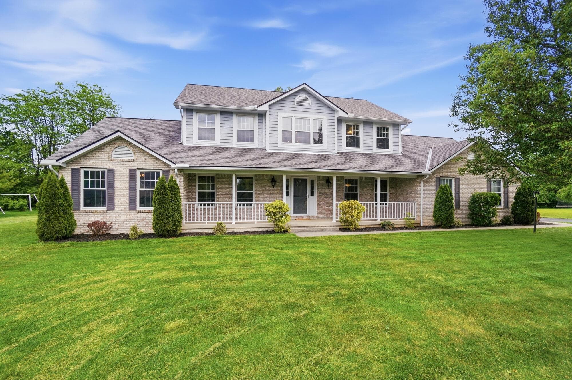 8711 Gosling Way, Powell, OH 43065
