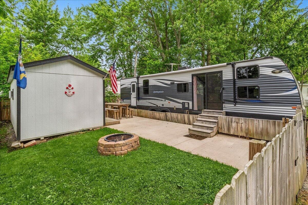 11379 Cherokee Path, Lakeview, OH 43331