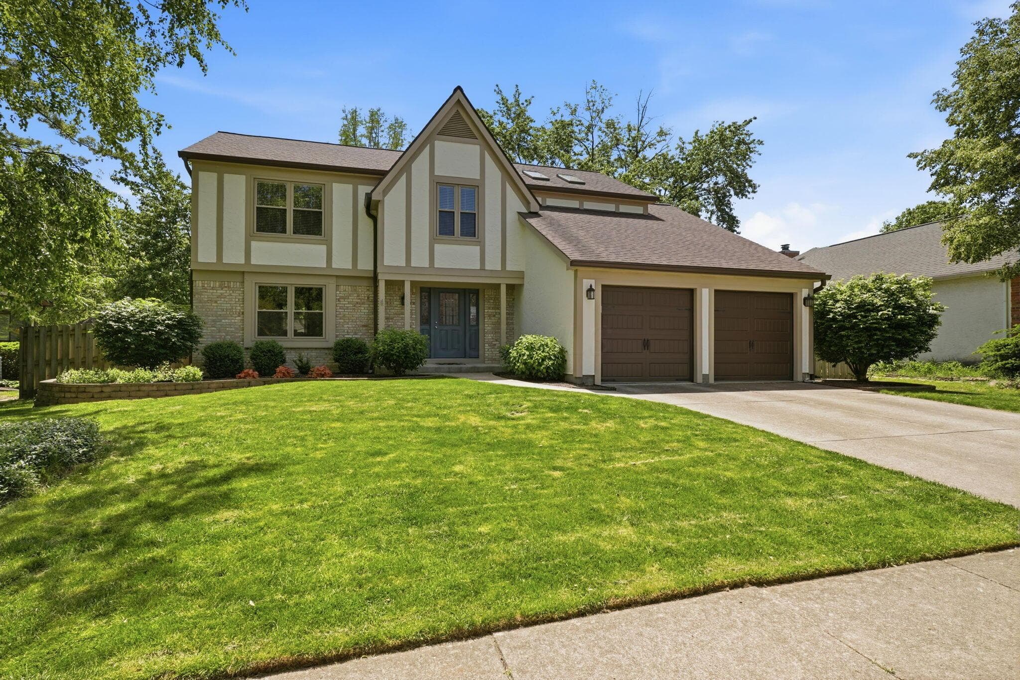 5463 Eaglesnest Drive, Westerville, OH