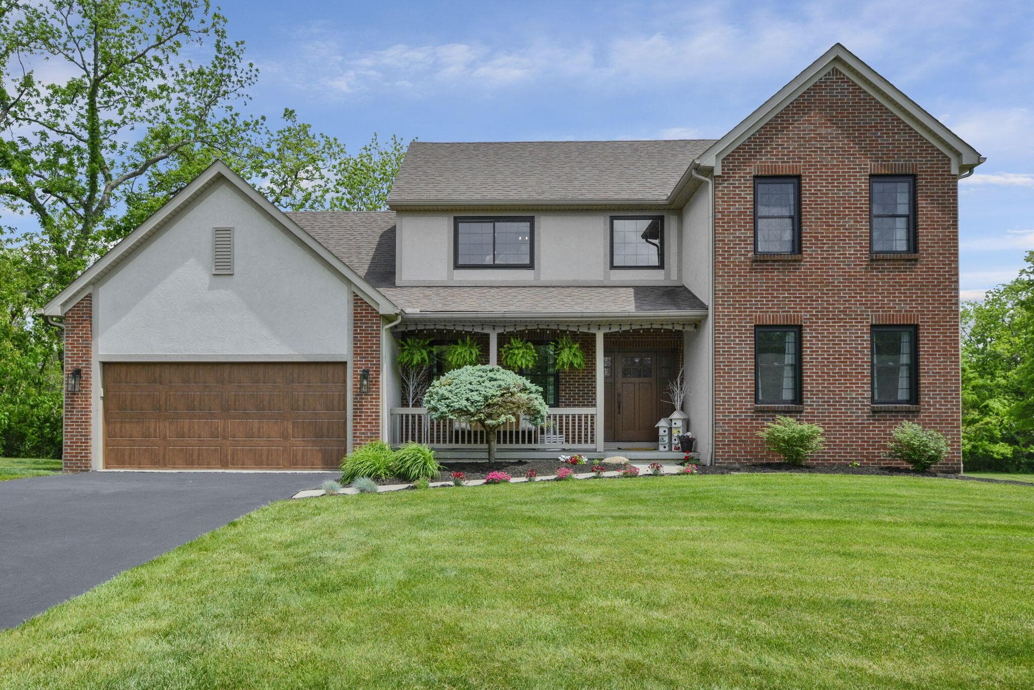 300 Waters Edge Drive, Hebron, OH 43025