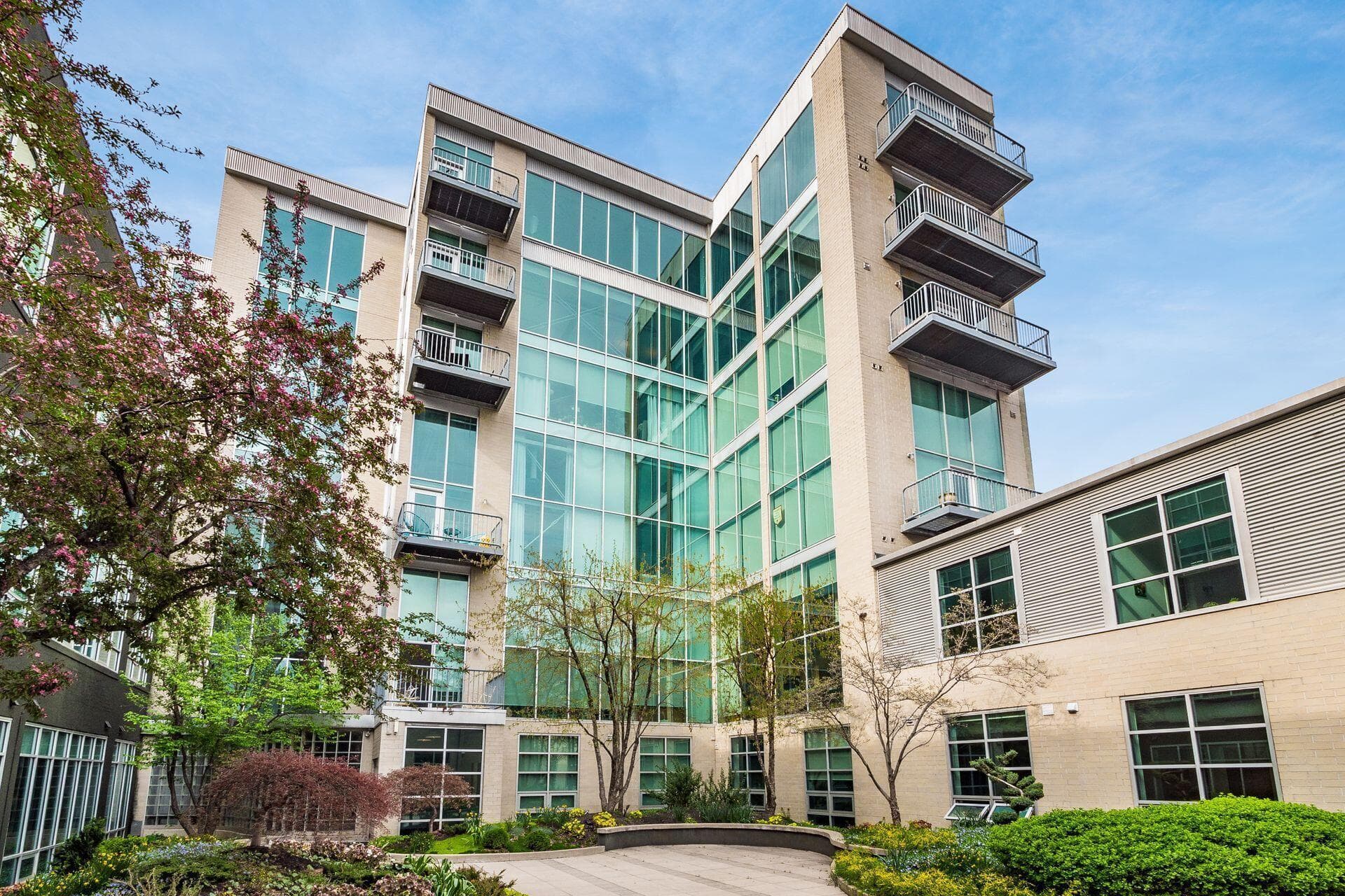60 E Spring Street #317, Columbus, OH 43215