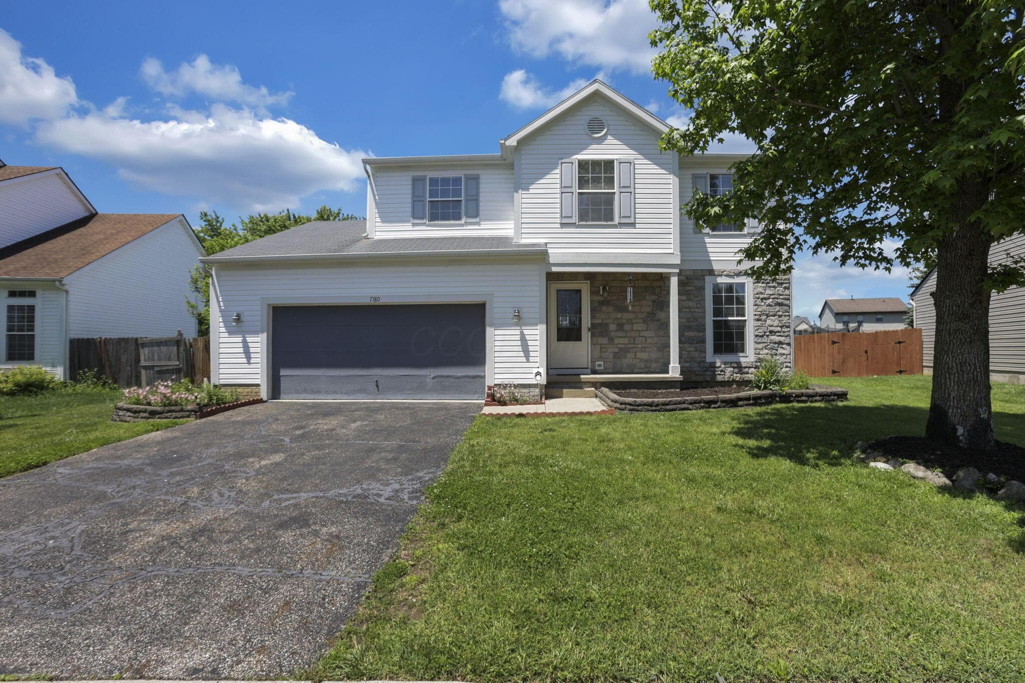 7180 Dewfall Drive, Reynoldsburg, OH 43068